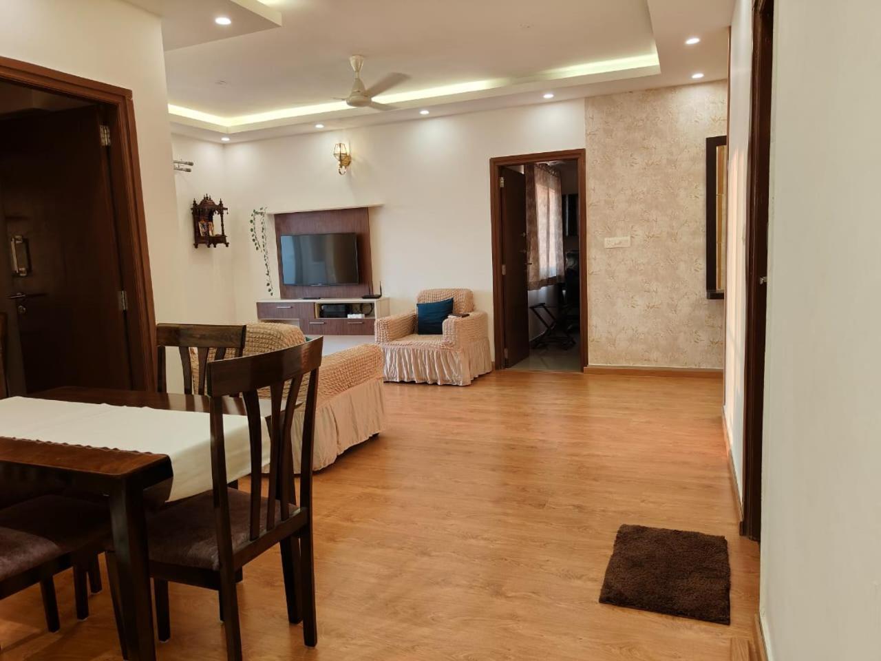 Deluxe 2bhk For Families- Opp Whitefield Metro * Bangalore