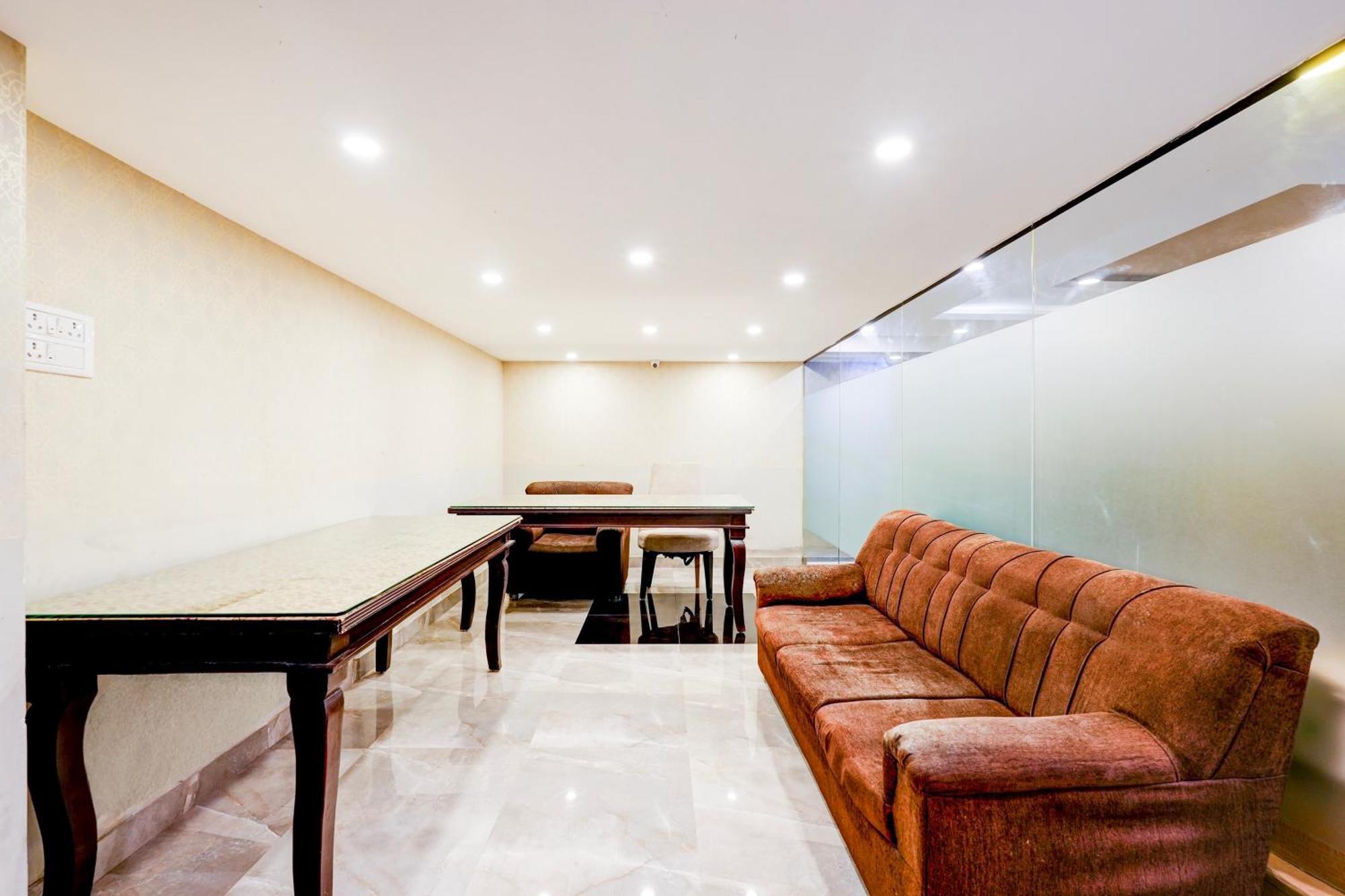 Hotel Townhouse 7 Grills Bangalore