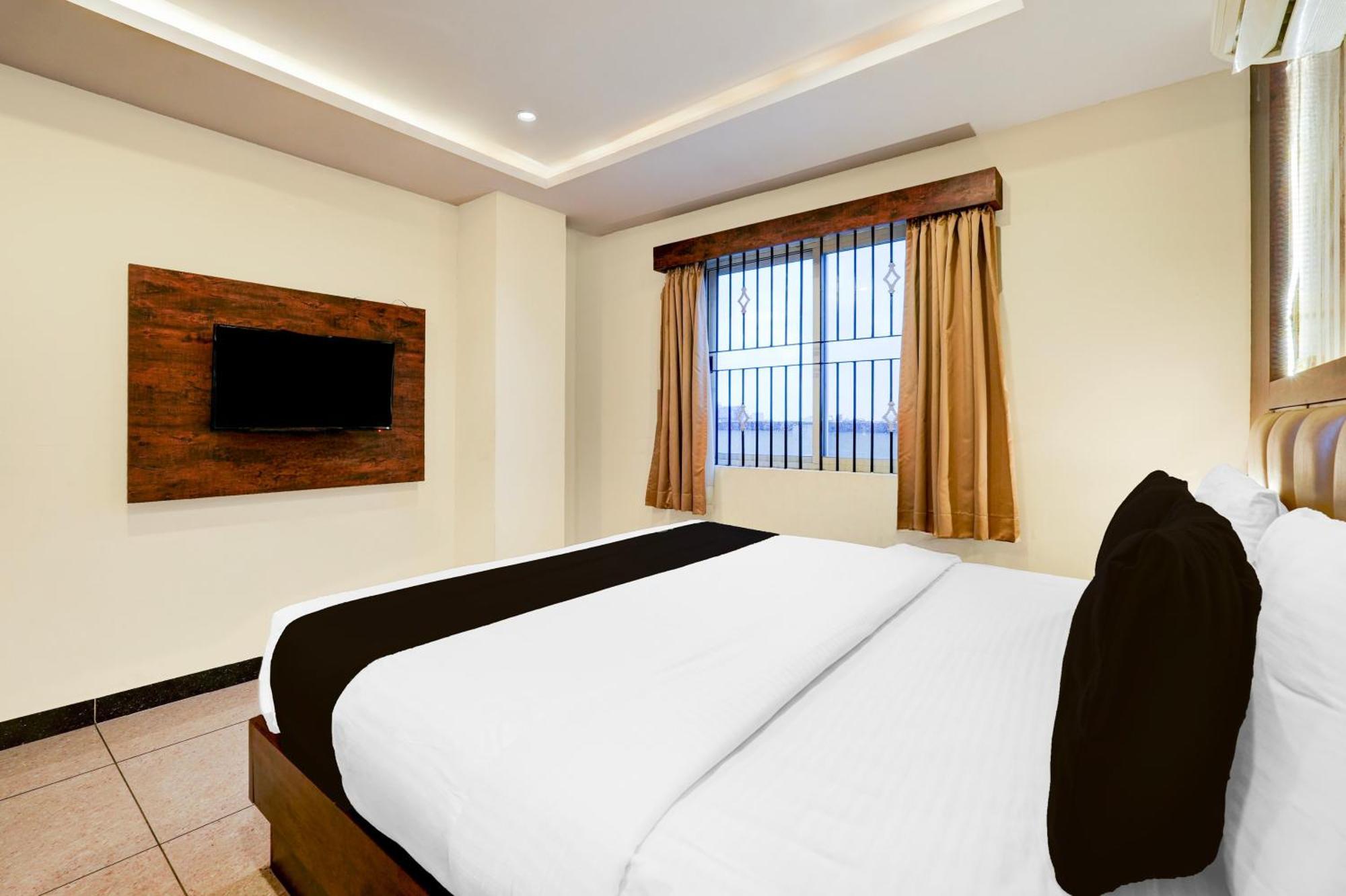 Townhouse 7 Grills 4*