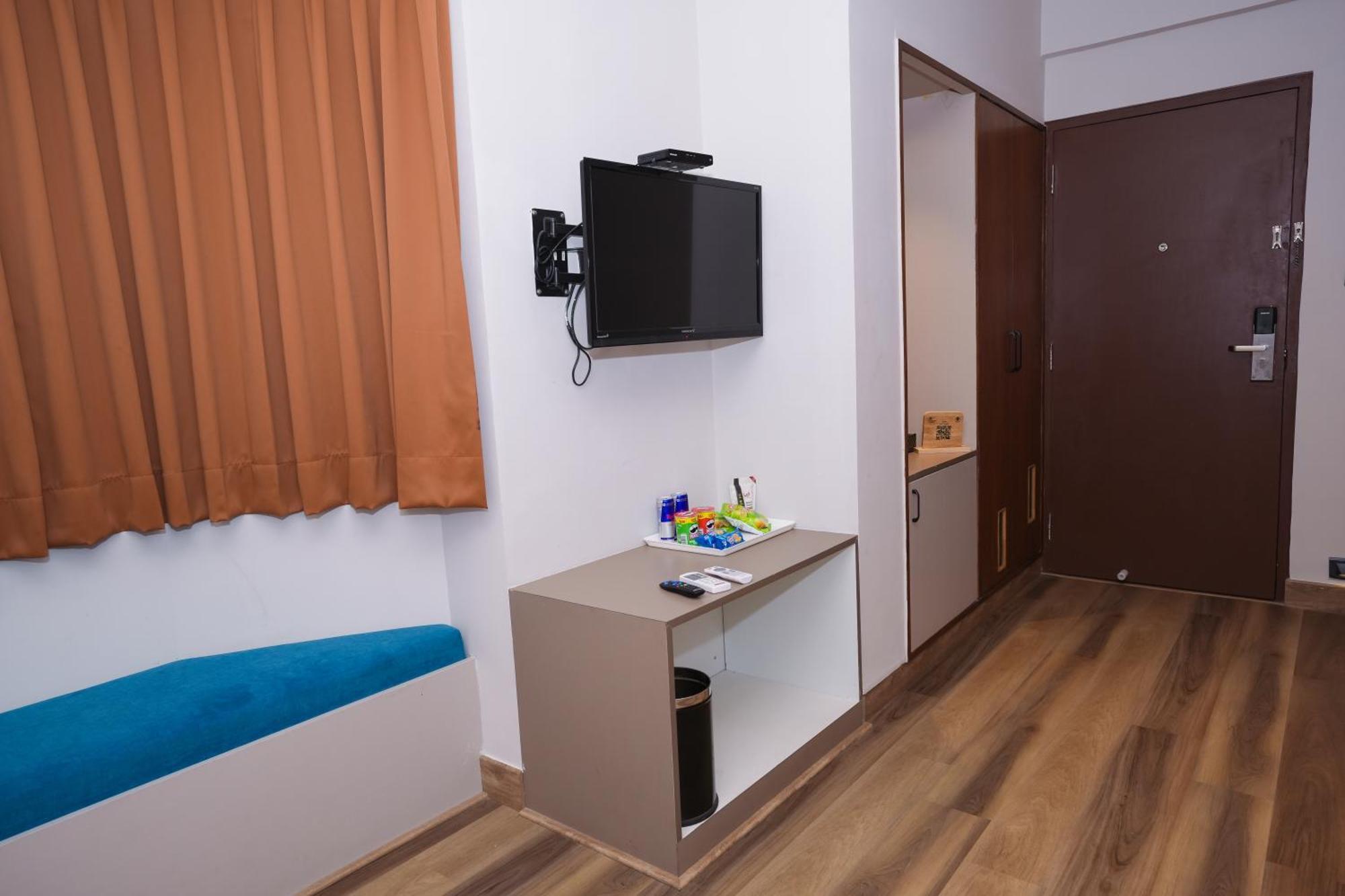 Hotel Vaishnavi Residency 2*