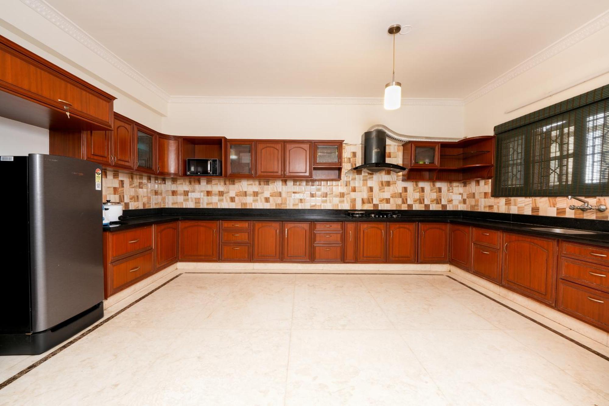 Apartment Luho Ever Shine
