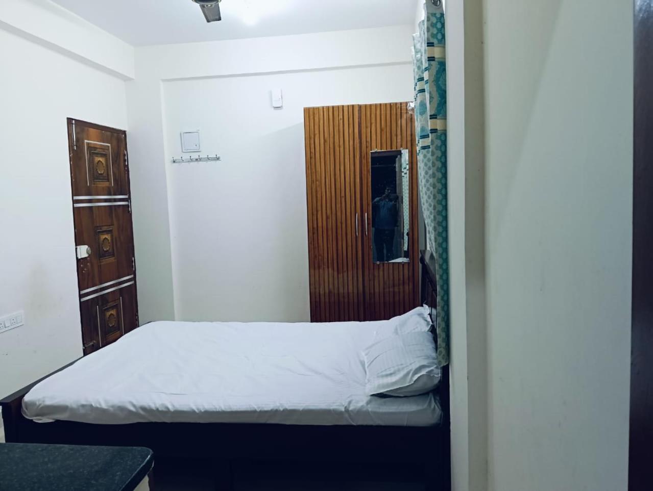 Bed & Breakfast Paradise Living Bangalore
