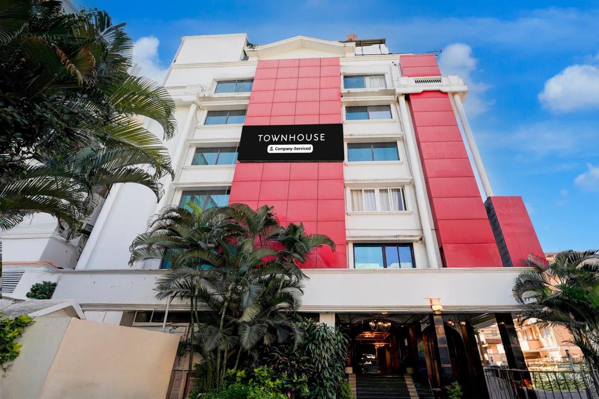 Super Townhouse Civil Aviation Hal Road Bangalore