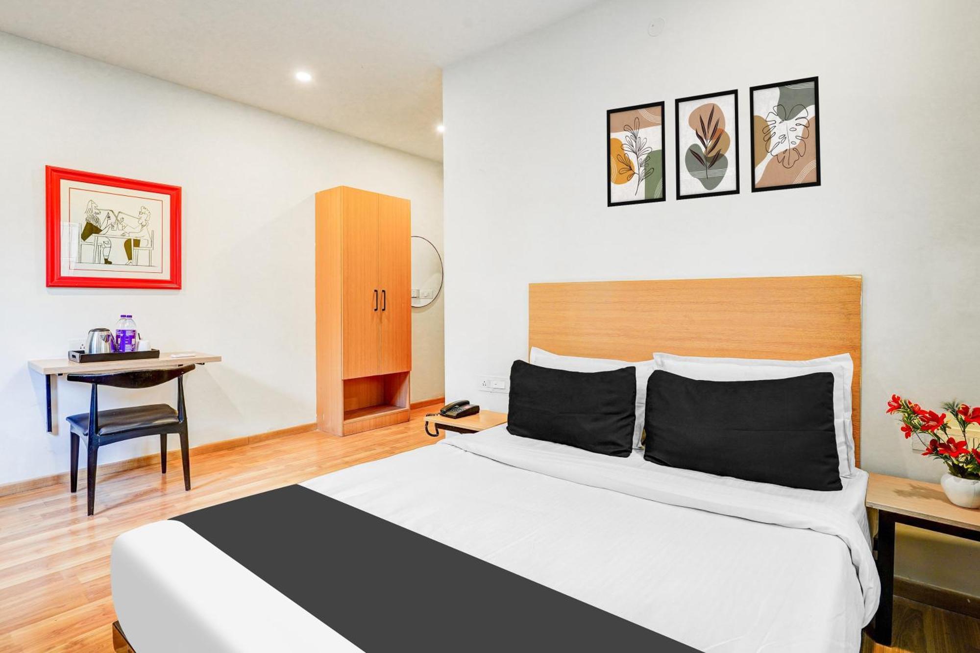 Super Townhouse Rr Nagar 3* Bangalore