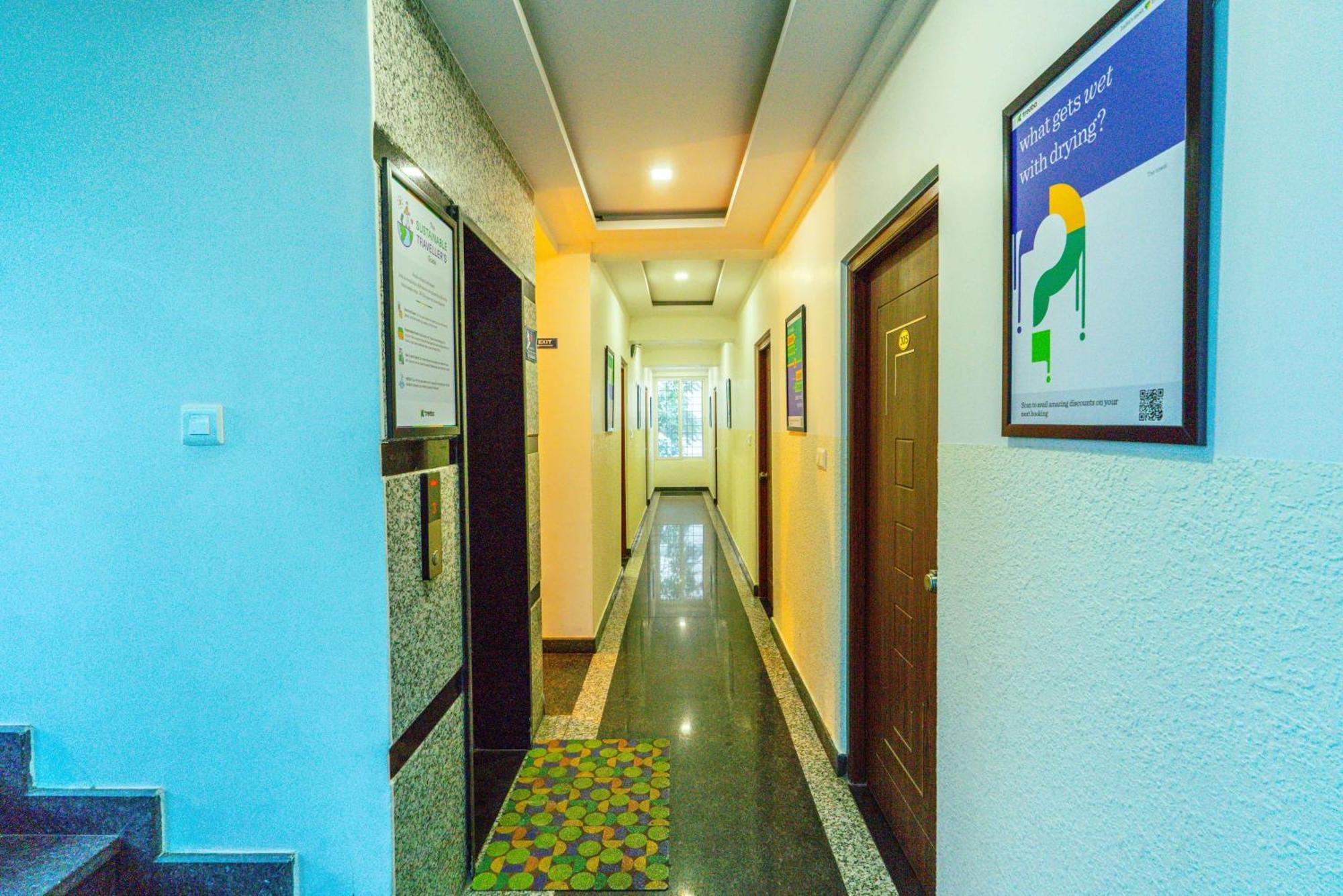 Hotel Treebo Elmas Grand Bangalore