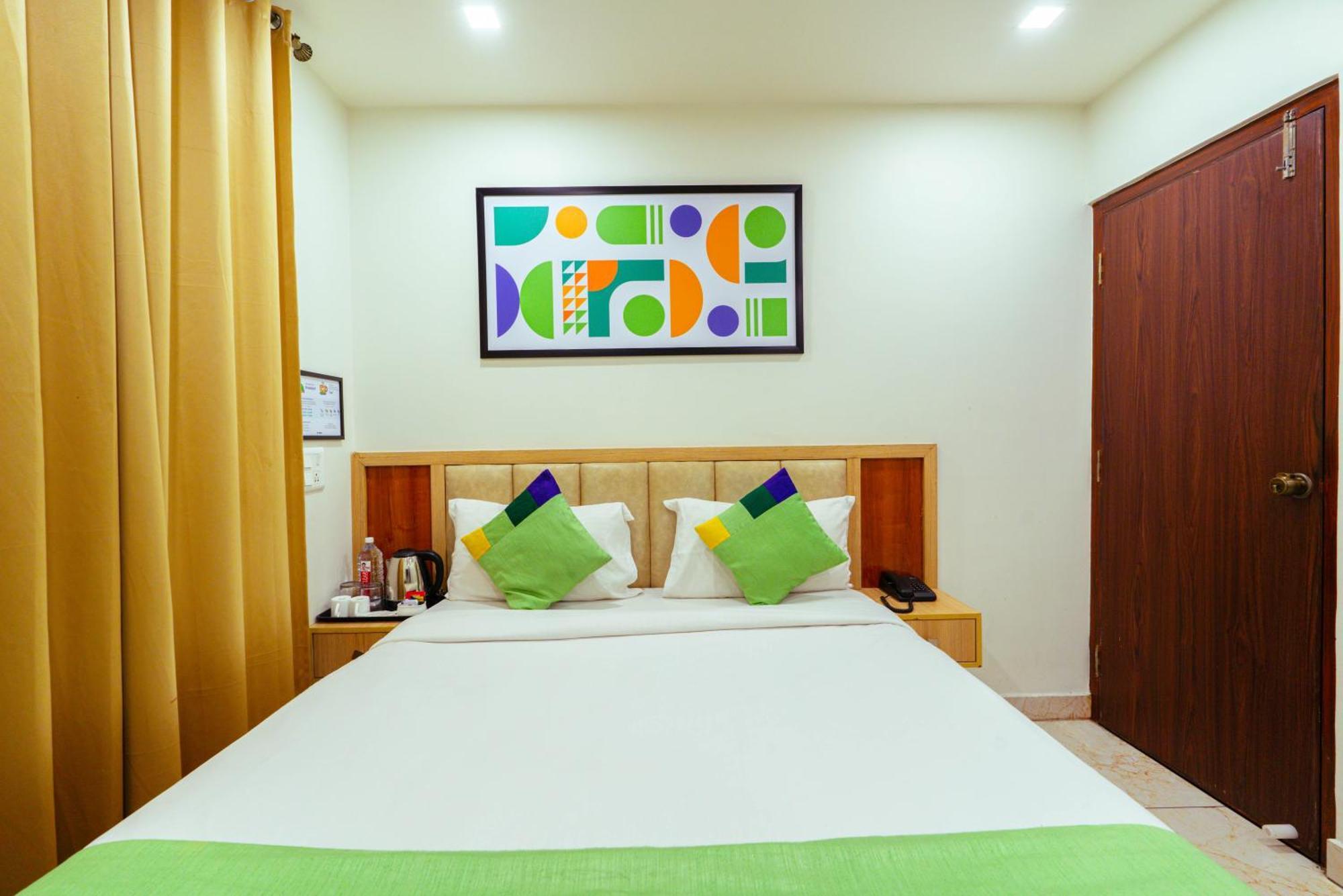 Treebo Elmas Grand Hotel 3*
