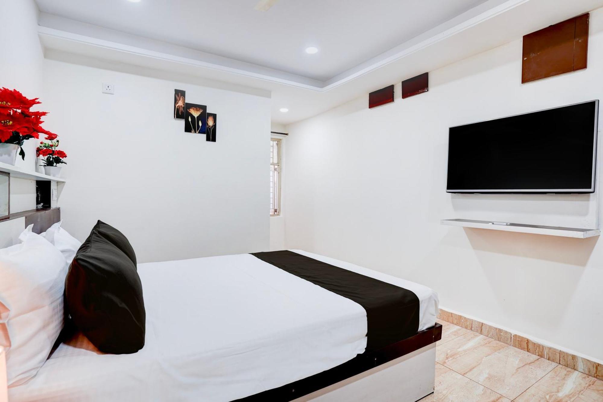 Hotel O Sgr Palace