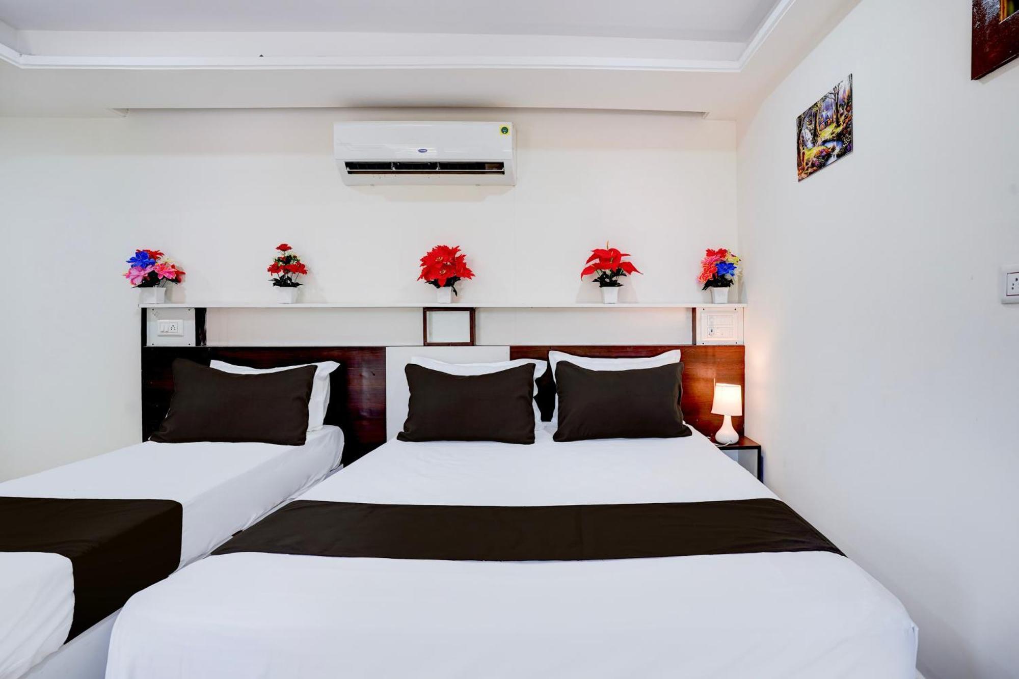O Sgr Palace 3* Bangalore