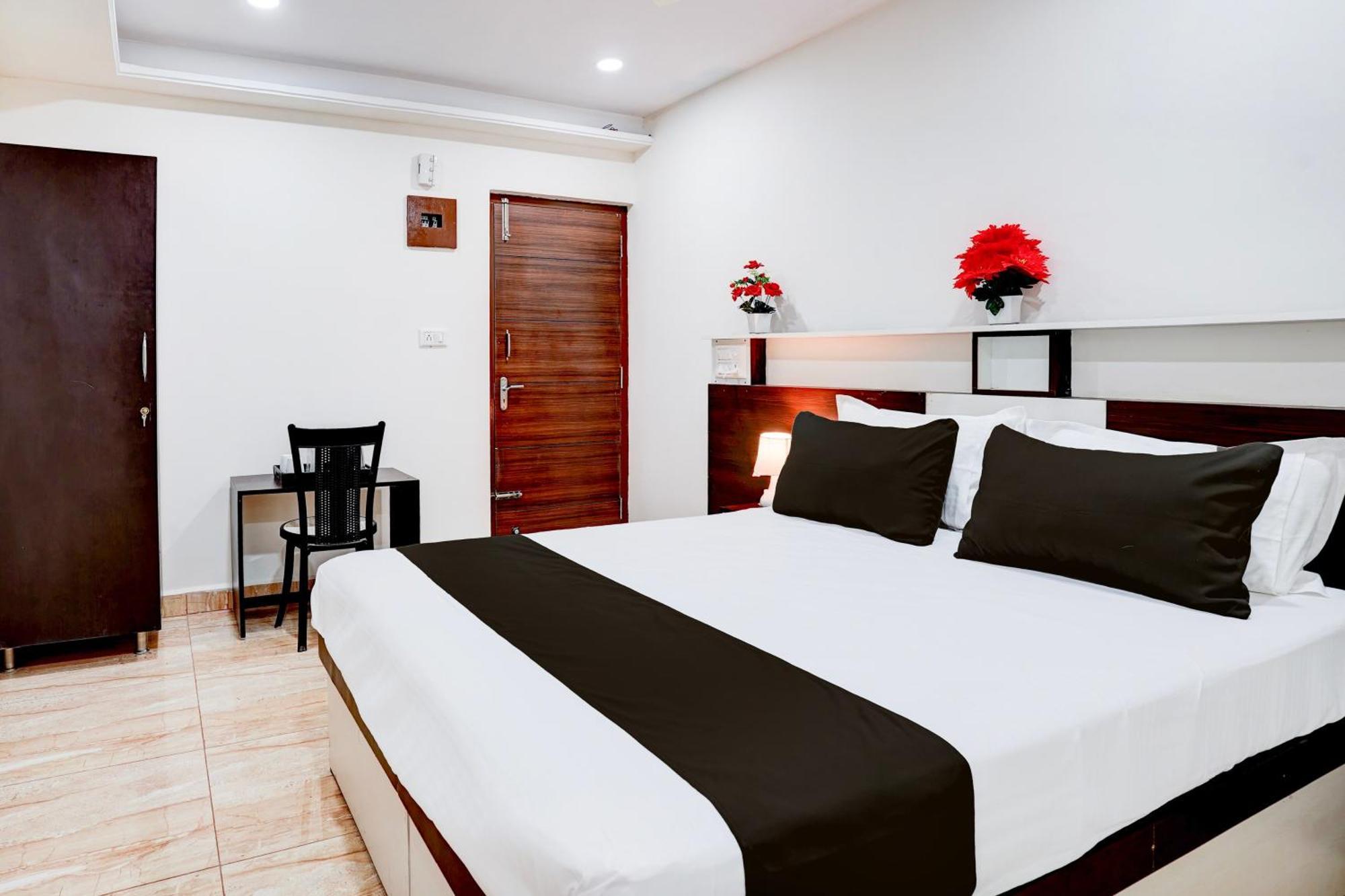 Hotel O Sgr Palace