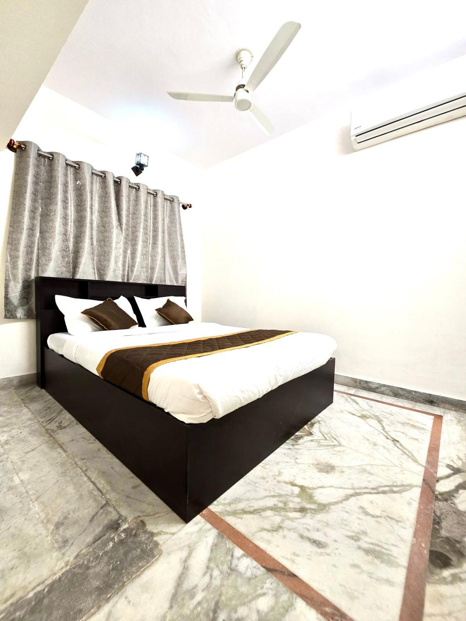 Namastay Hotel 3*