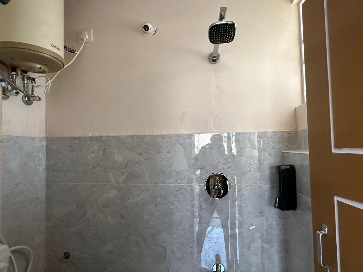 950m From Jp Nagar Metro 4th Floor Apartment Bangalore