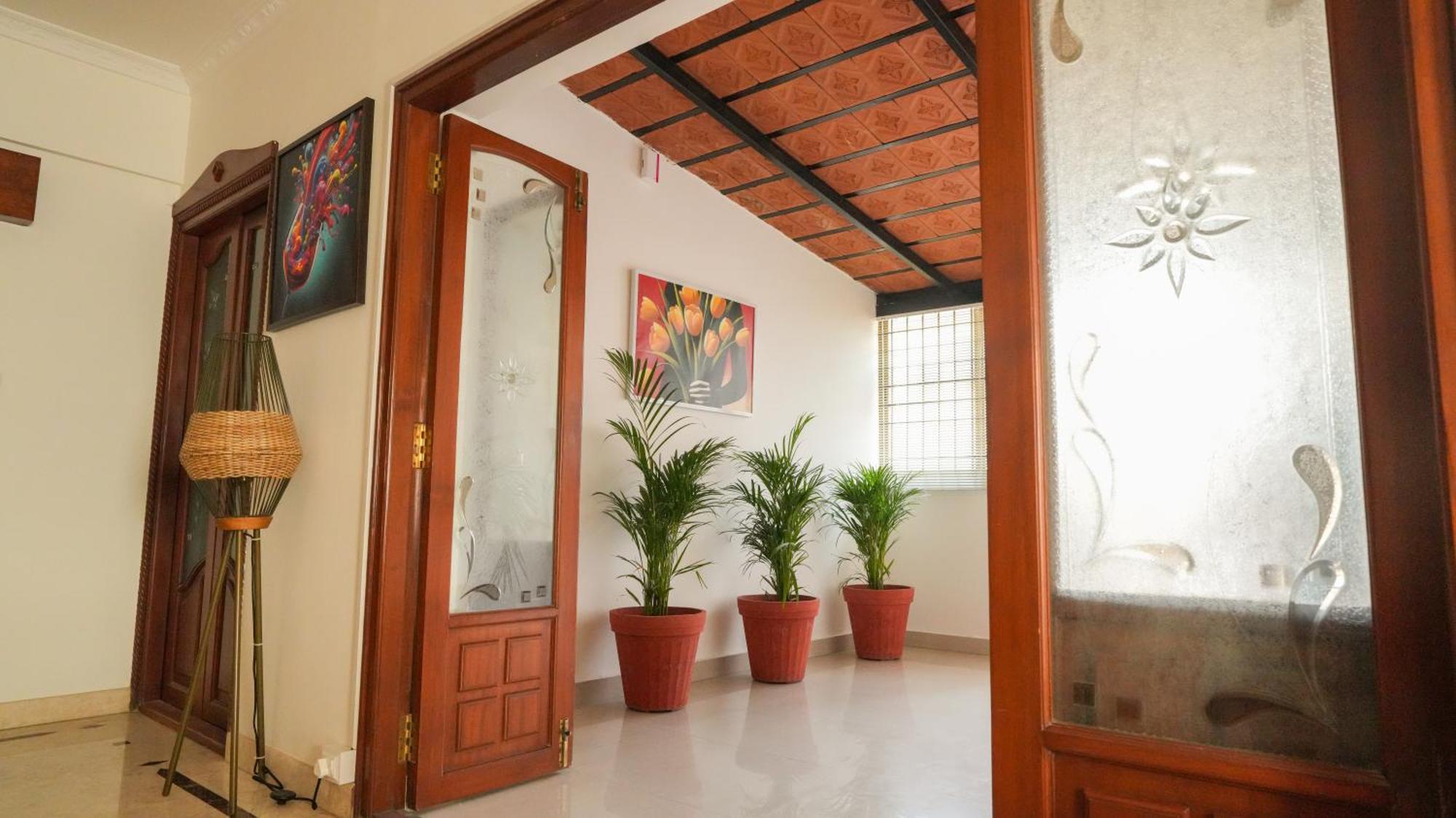 Apartment Luho Ever Shine