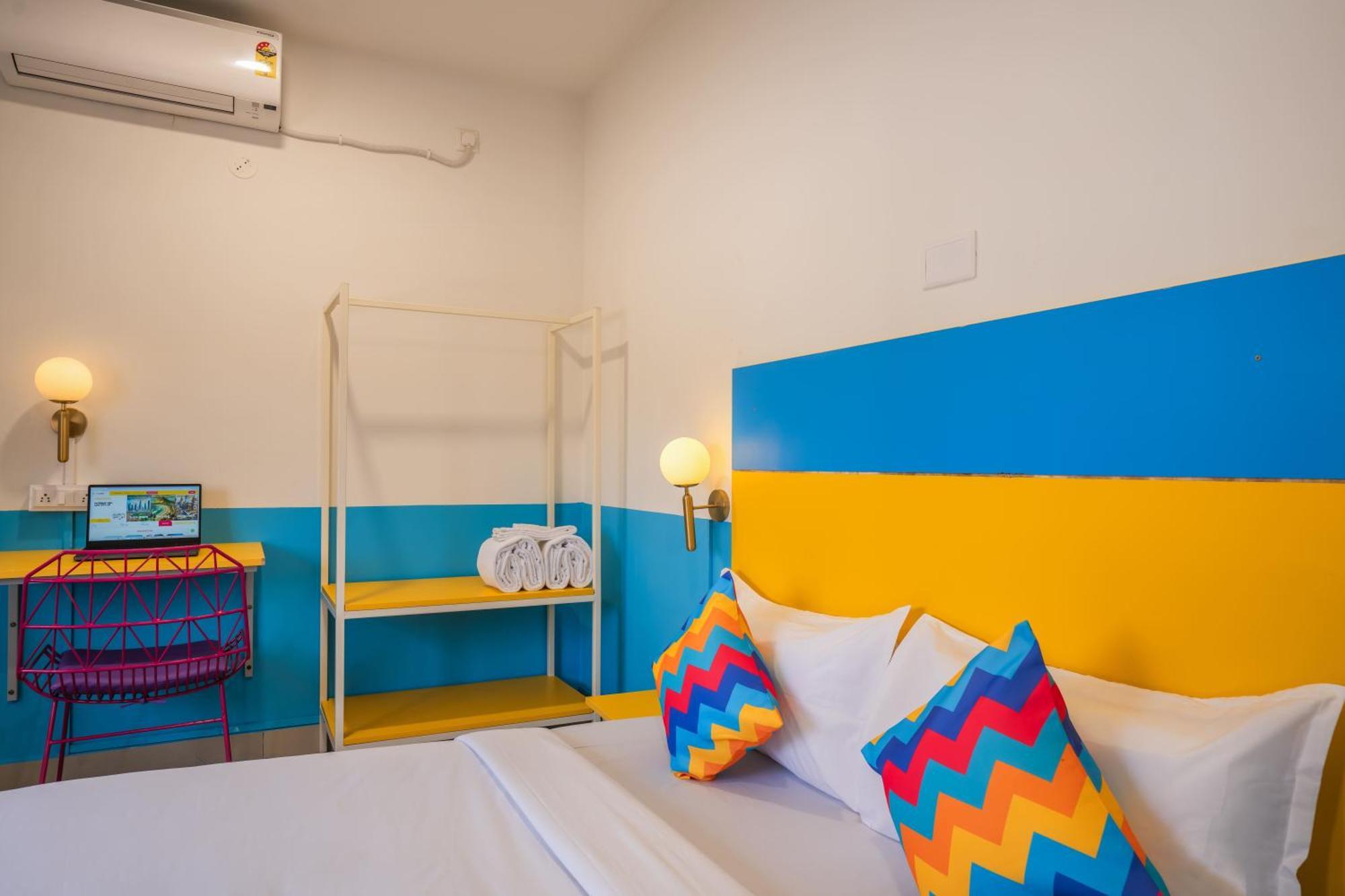 Gostops Hsr, Silk Board Hostel Bangalore
