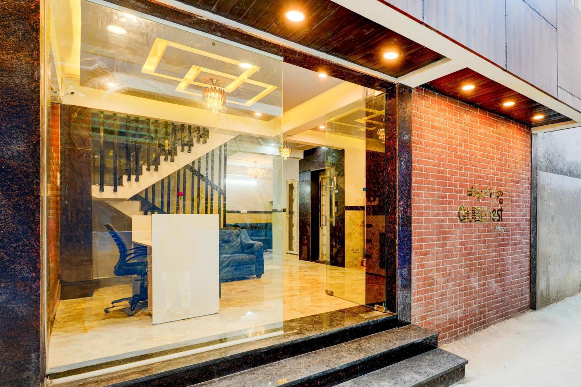 O Qubenest Hotel 3*