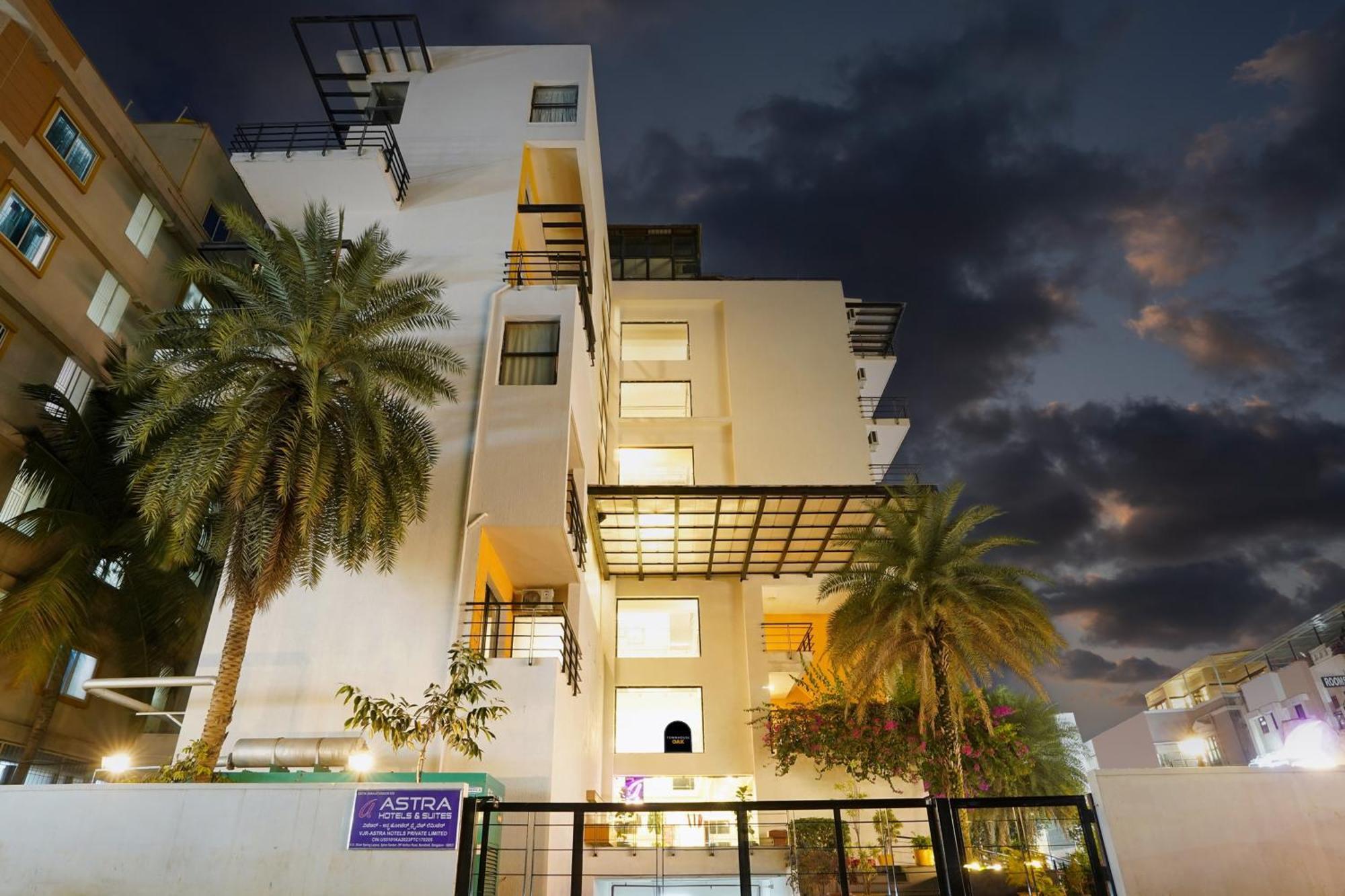Hotel Astra & - Marathalli 4*