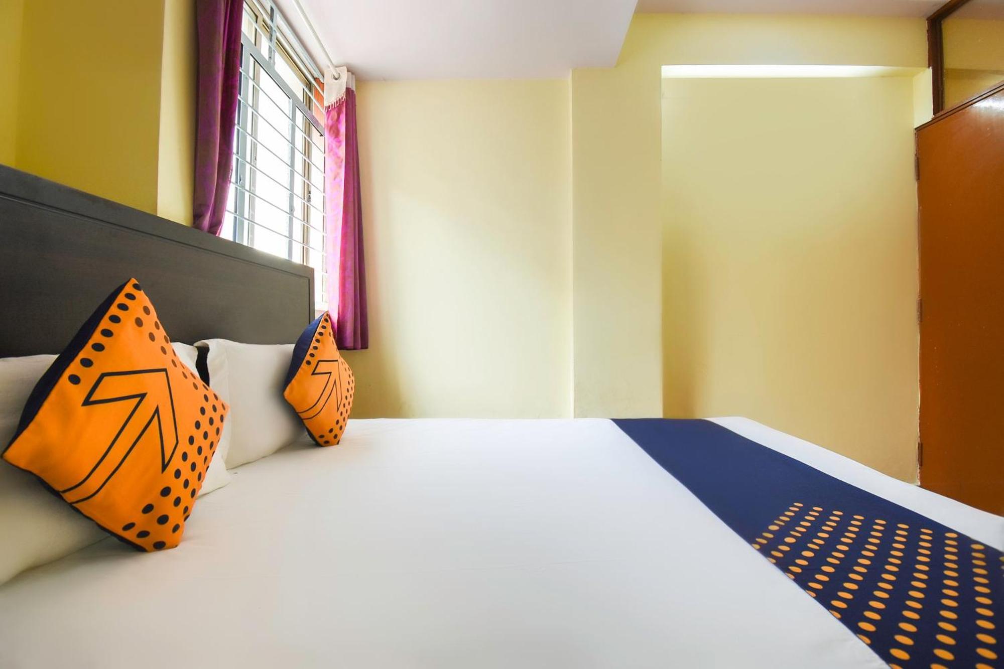 O Maruthi Hotel *