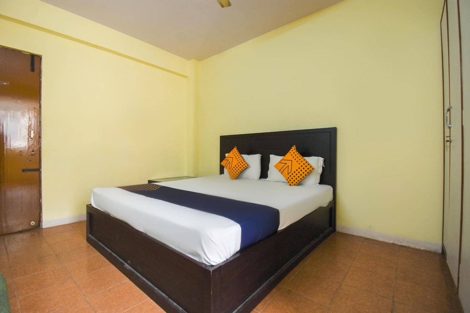 O Maruthi Hotel *
