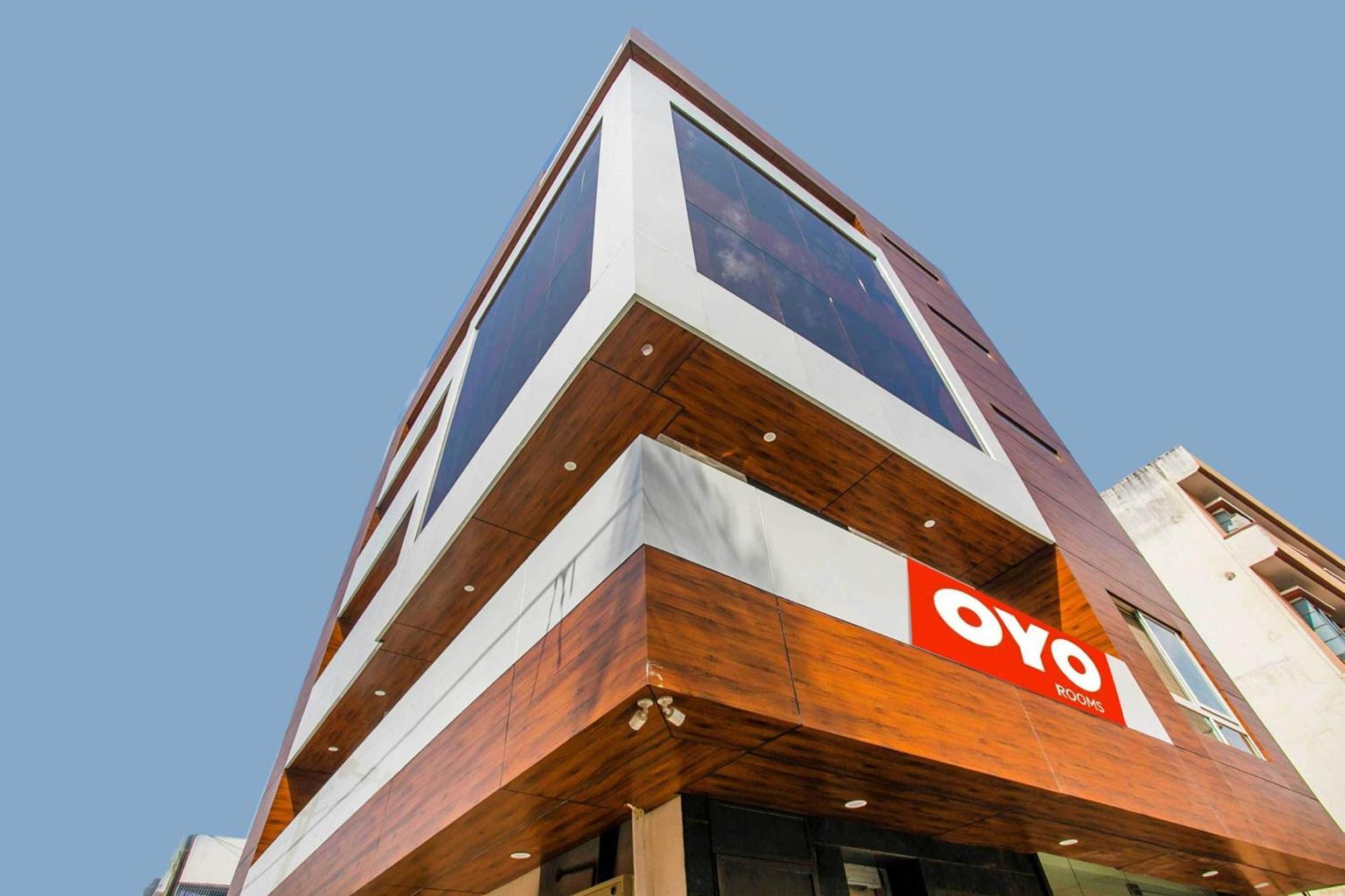 Hotel O Amster Bangalore