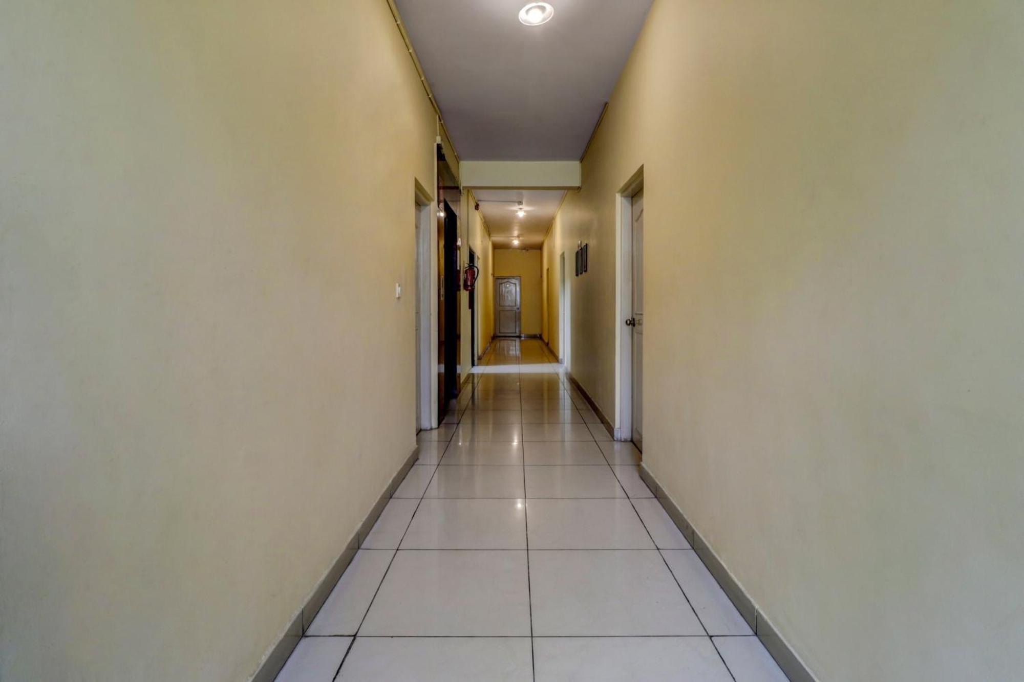 Super Collection O View Homes Near Nexus Bangalore