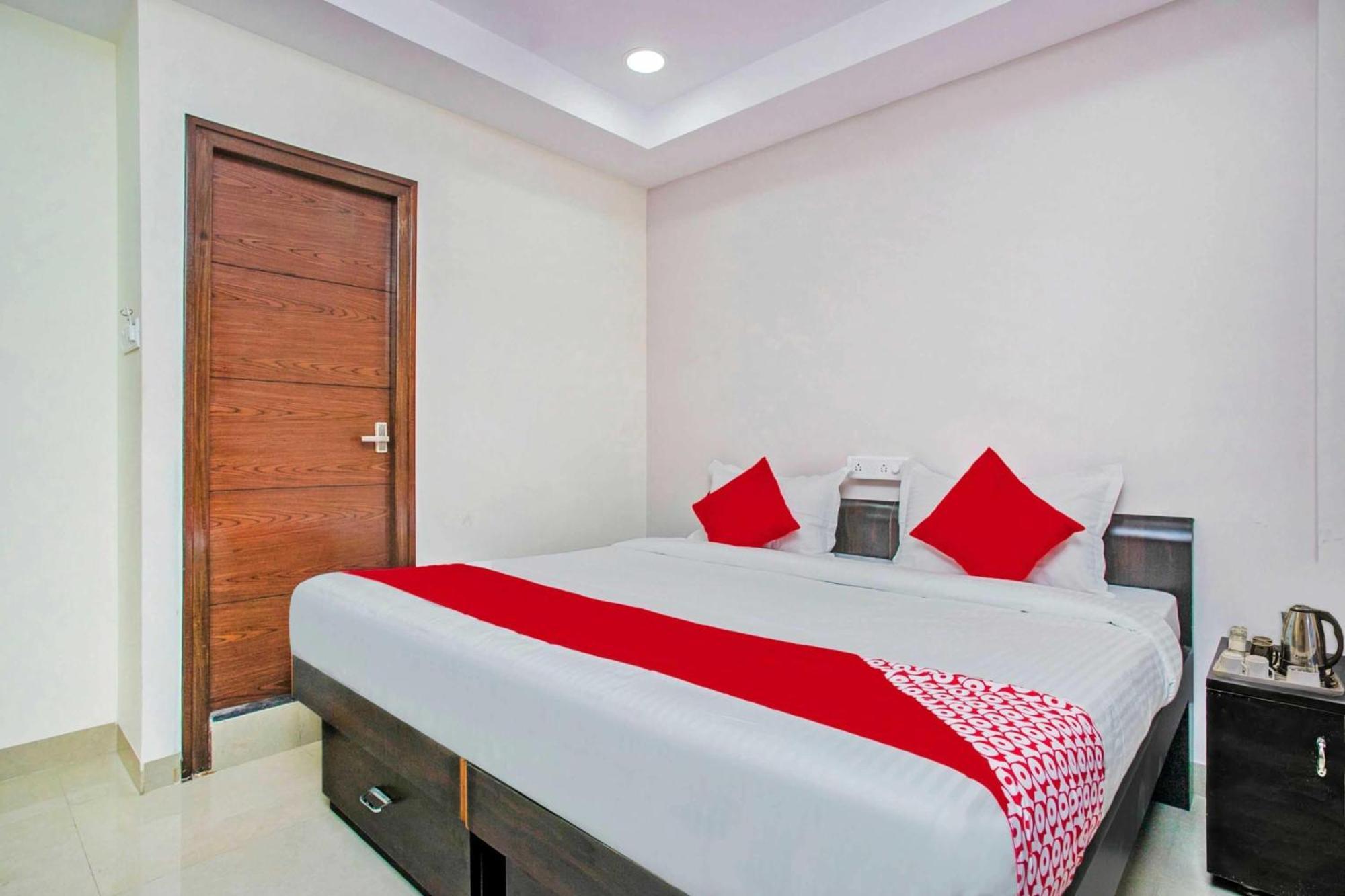 O Amster Hotel