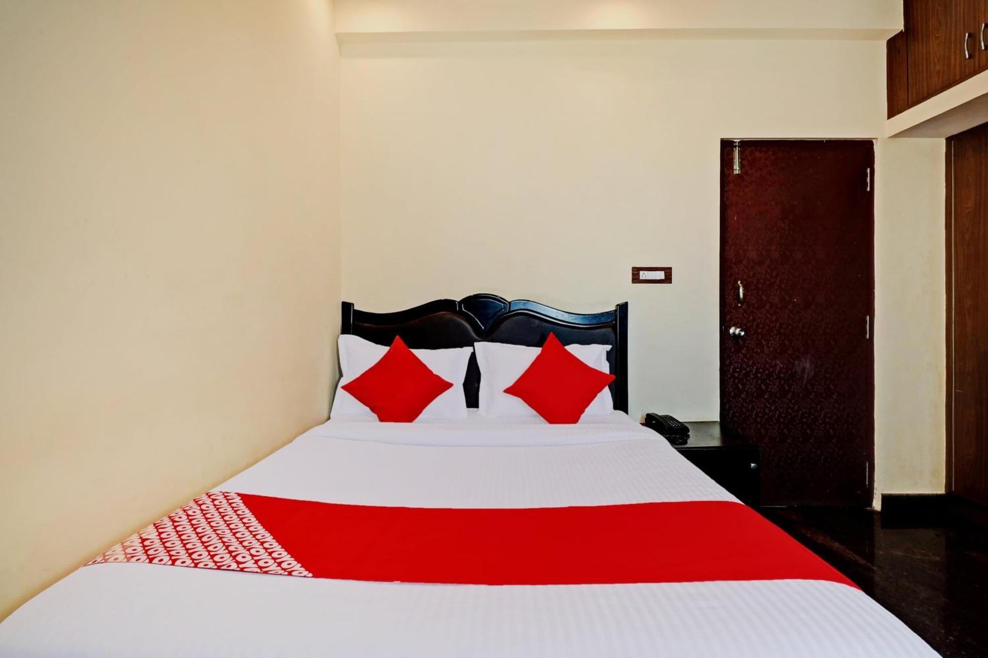 O Blooms Hotel