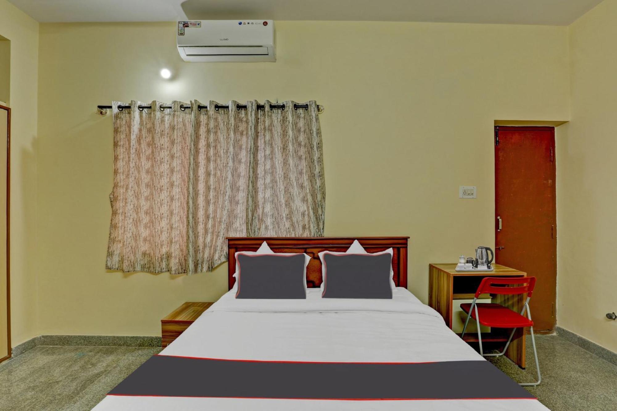 Hotel Collection O Relax 4*