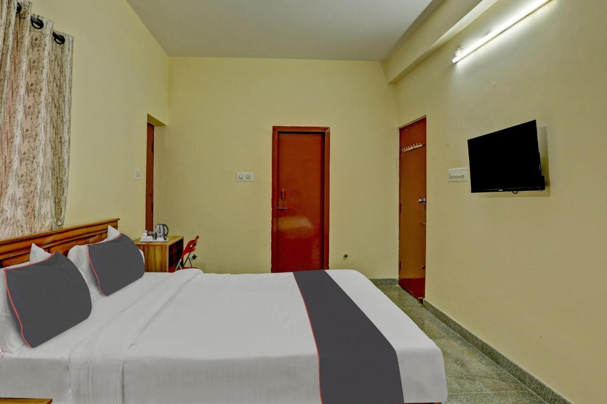 Collection O Relax 4* Bangalore