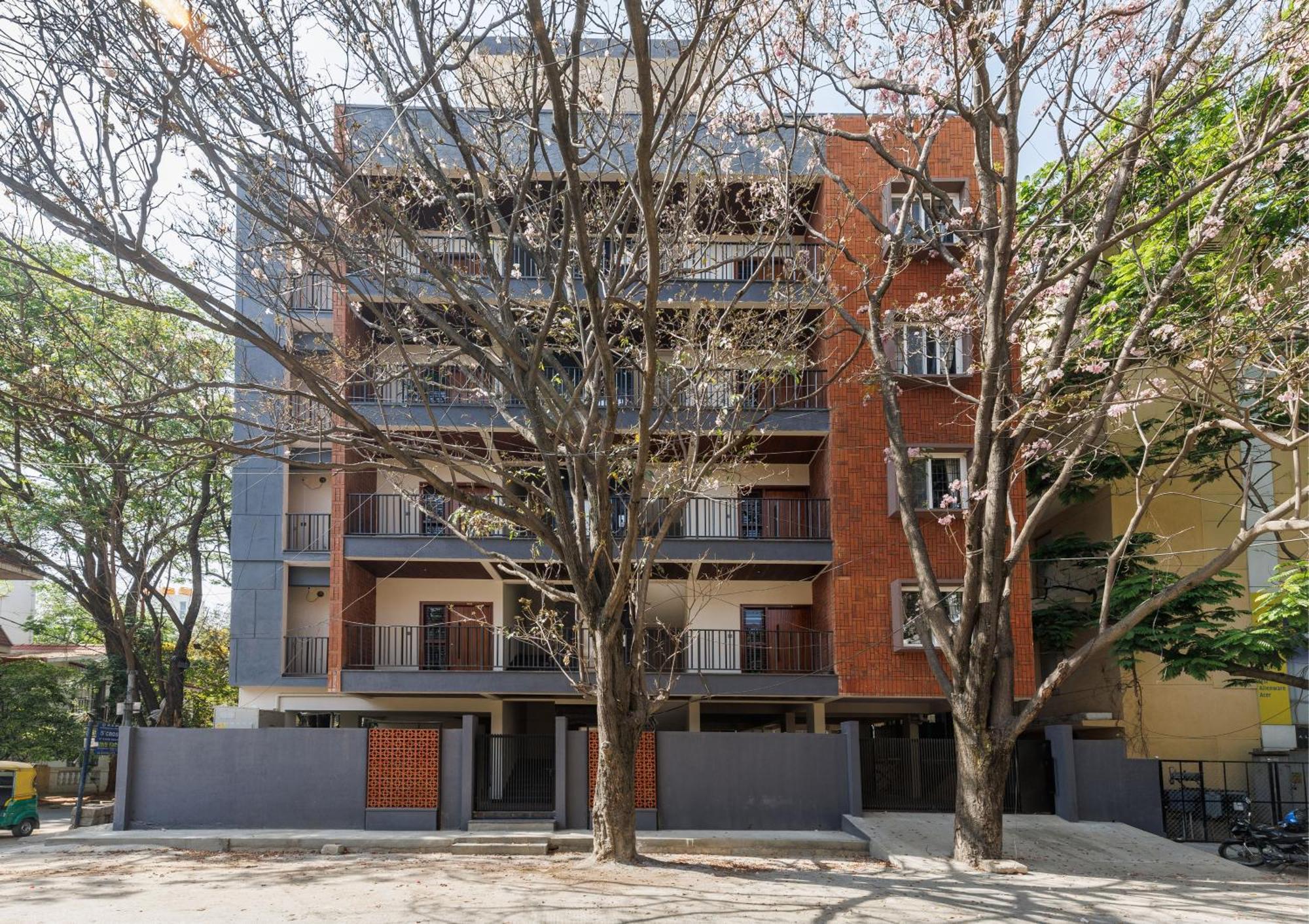 Apartment Bluo Serviced - Koramangala