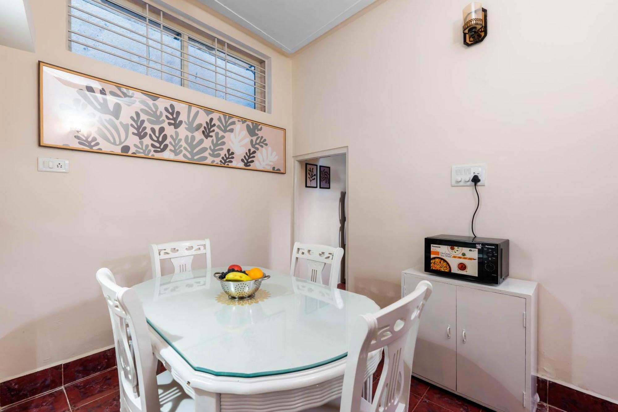 Sliceinn Prasanthi 3 Bhk- Indiranagar, Bangalore