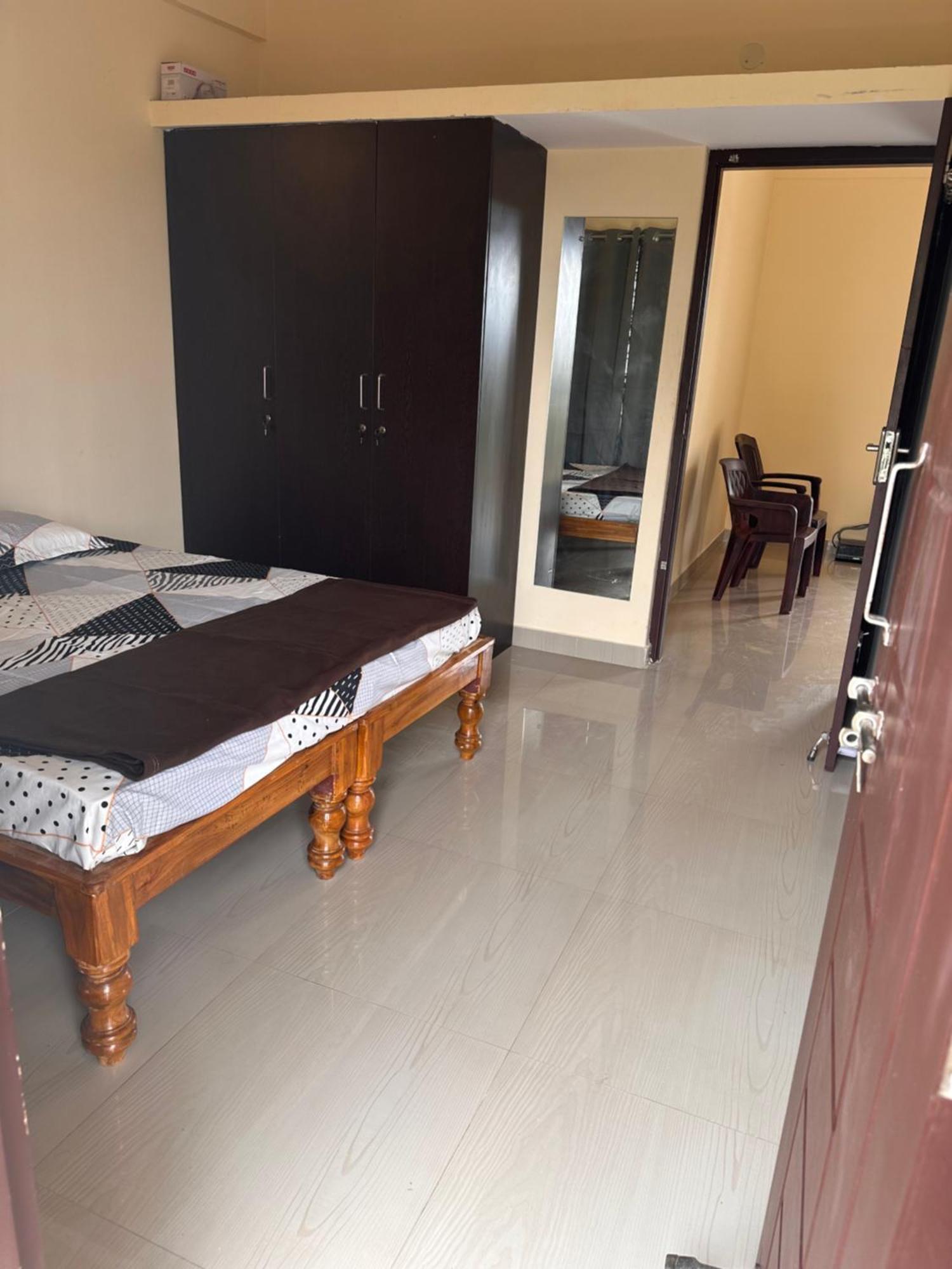 Dedicated 1bhk With Balcony Near Itpl Apartamento *