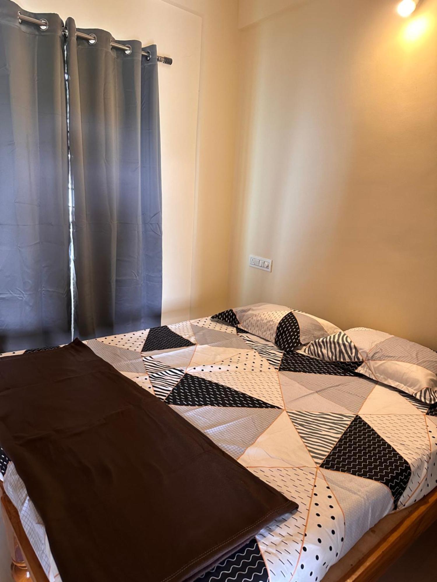 Dedicated 1bhk With Balcony Near Itpl Apartamento *