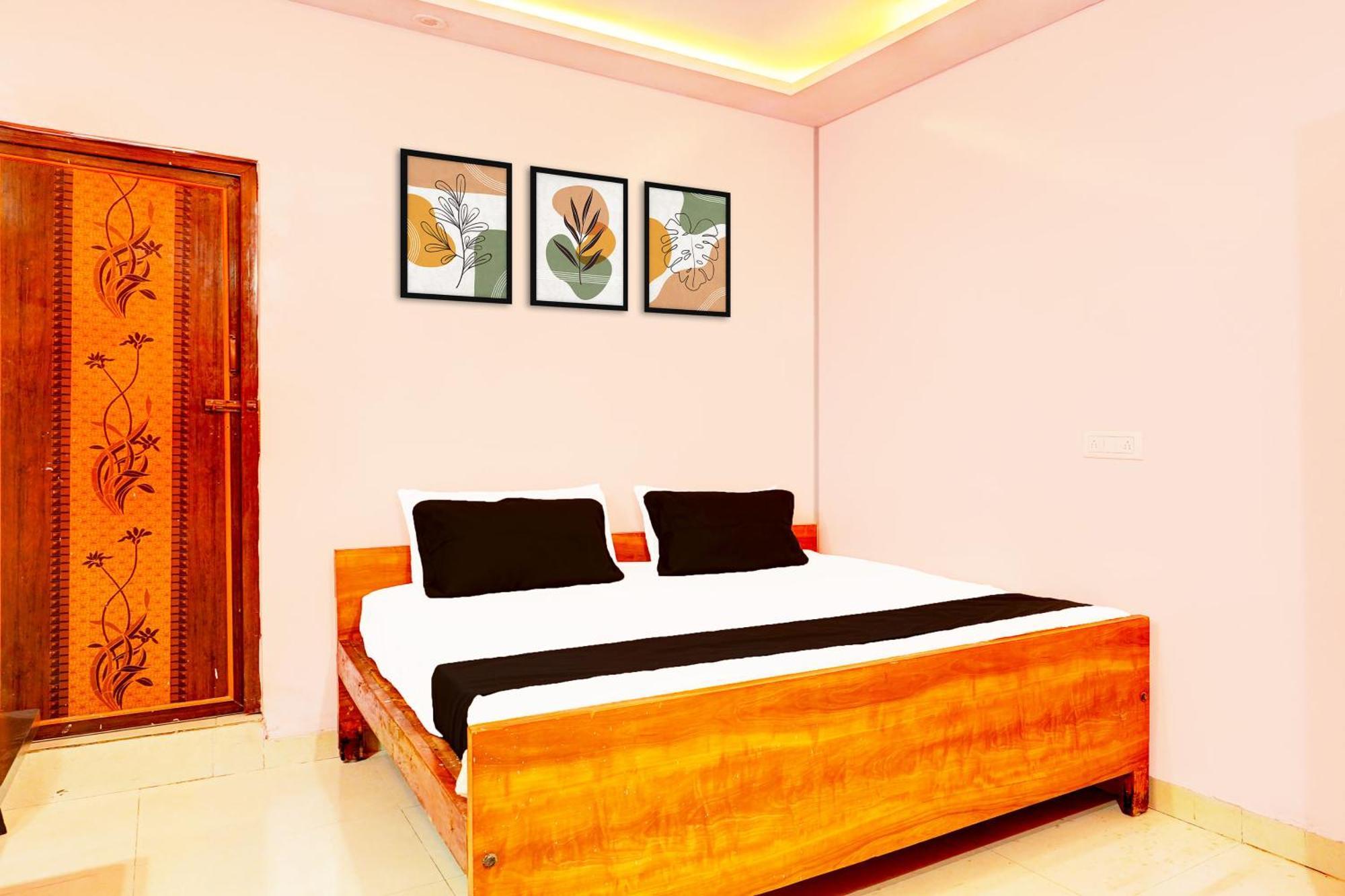 Hotel O Chaluva Boarding & Bangalore