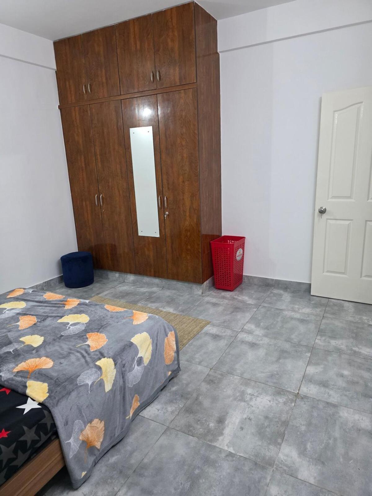 Apartment 1bhk House Full Furnished *