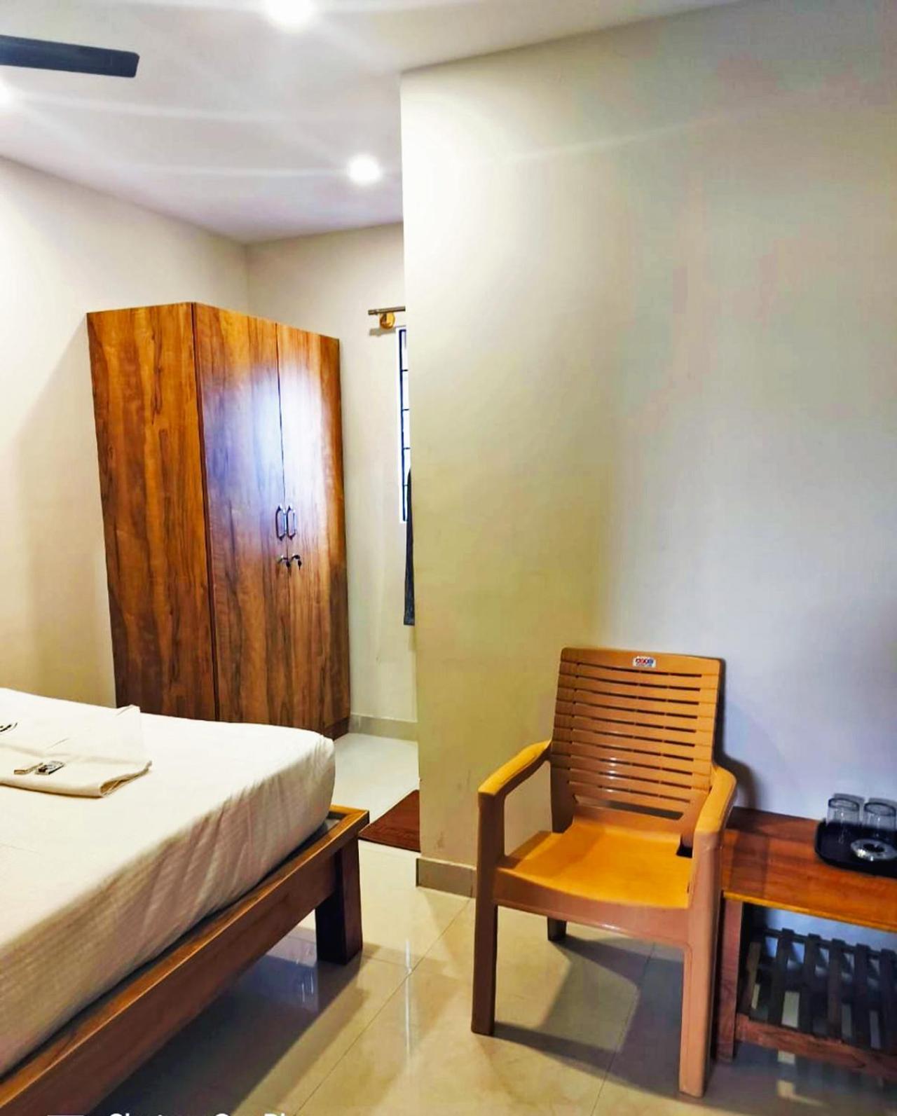 Ms Comforts Mahadevapura 2* Bangalore