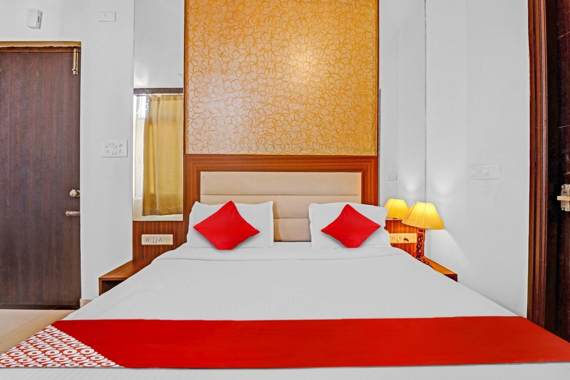 O Akshatha Comforts Hotel