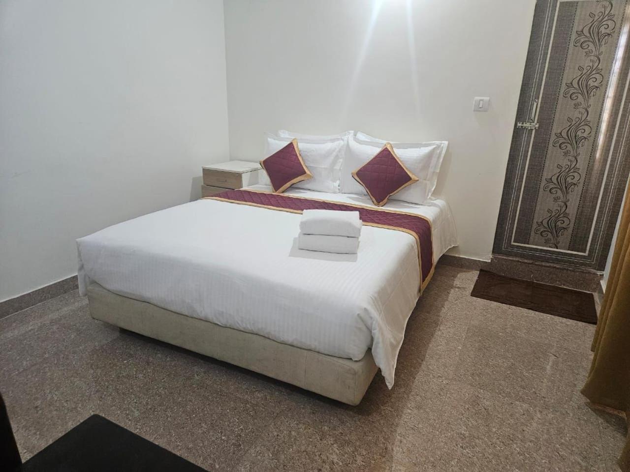 Hotel Welcome Express Bangalore