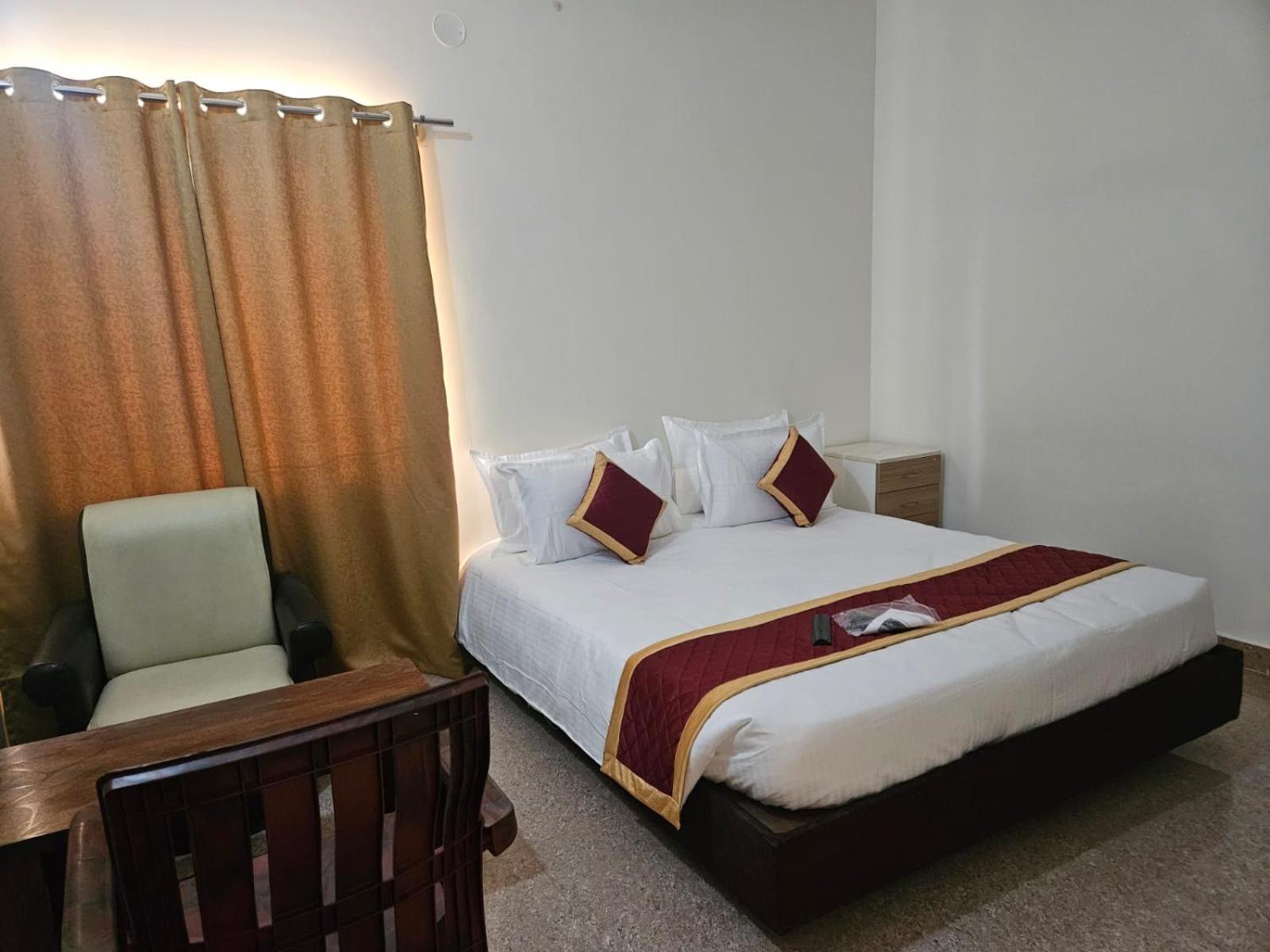 Hotel Welcome Express Bangalore