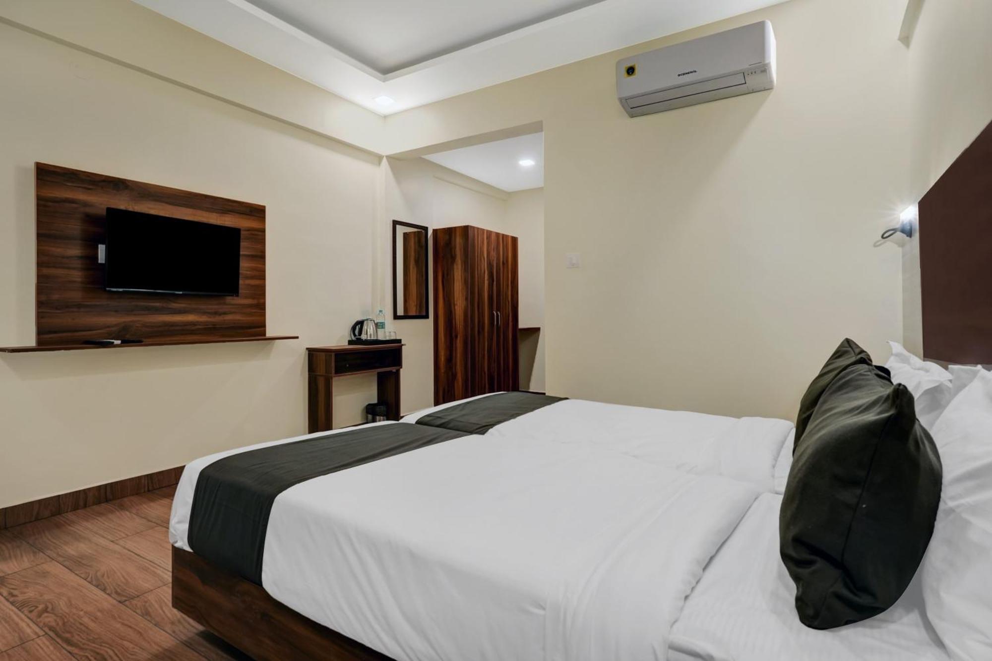 O East Land 4* Bangalore