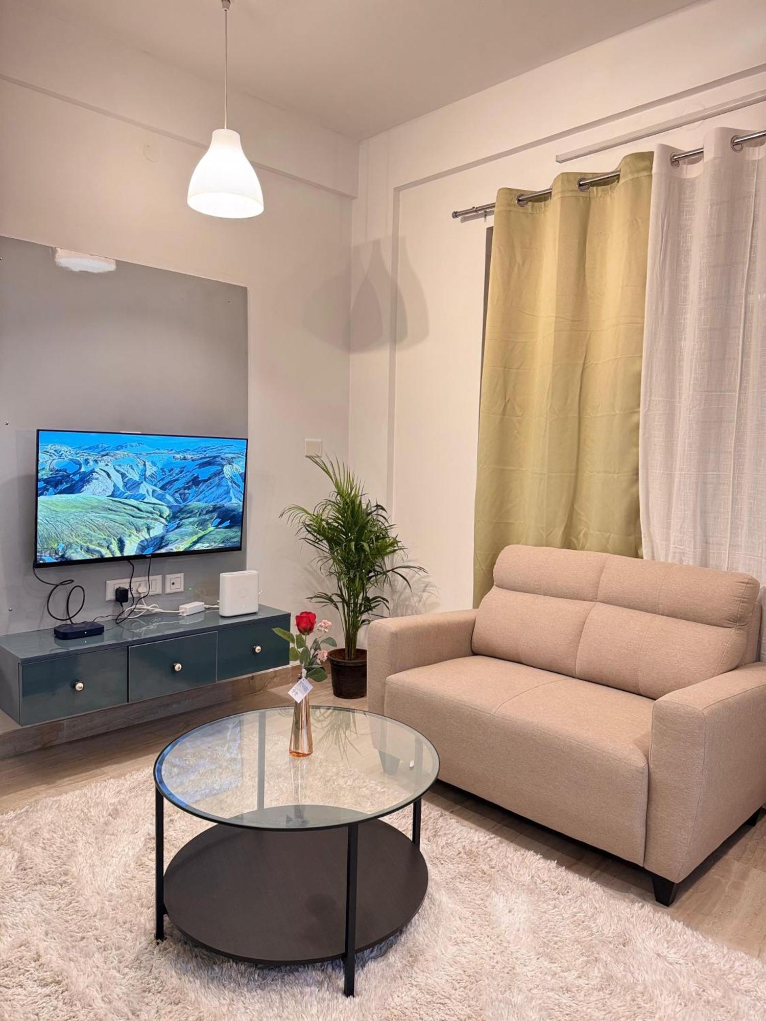 Apartment Valley Hsr Layout