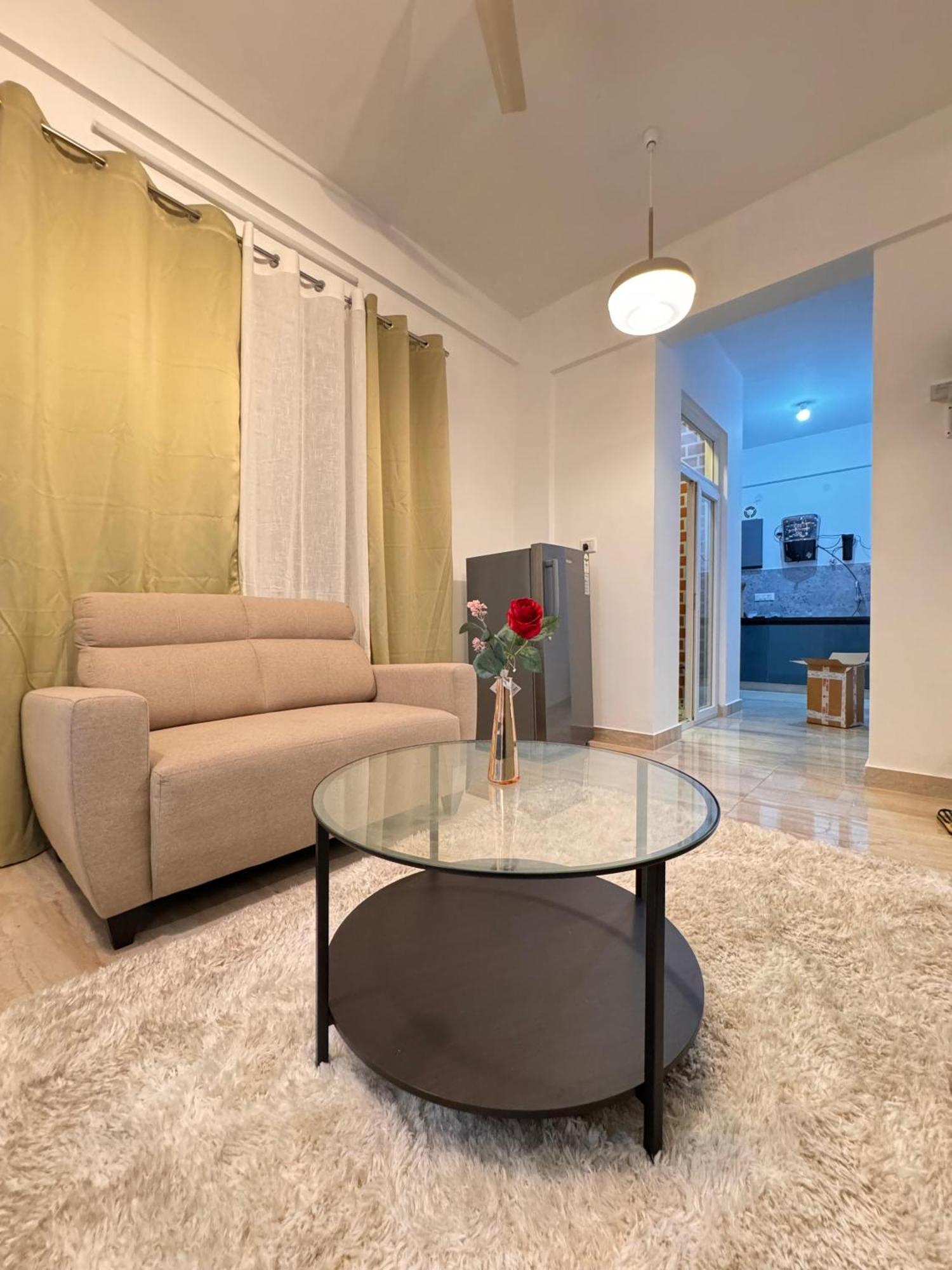 Valley Hsr Layout Apartment