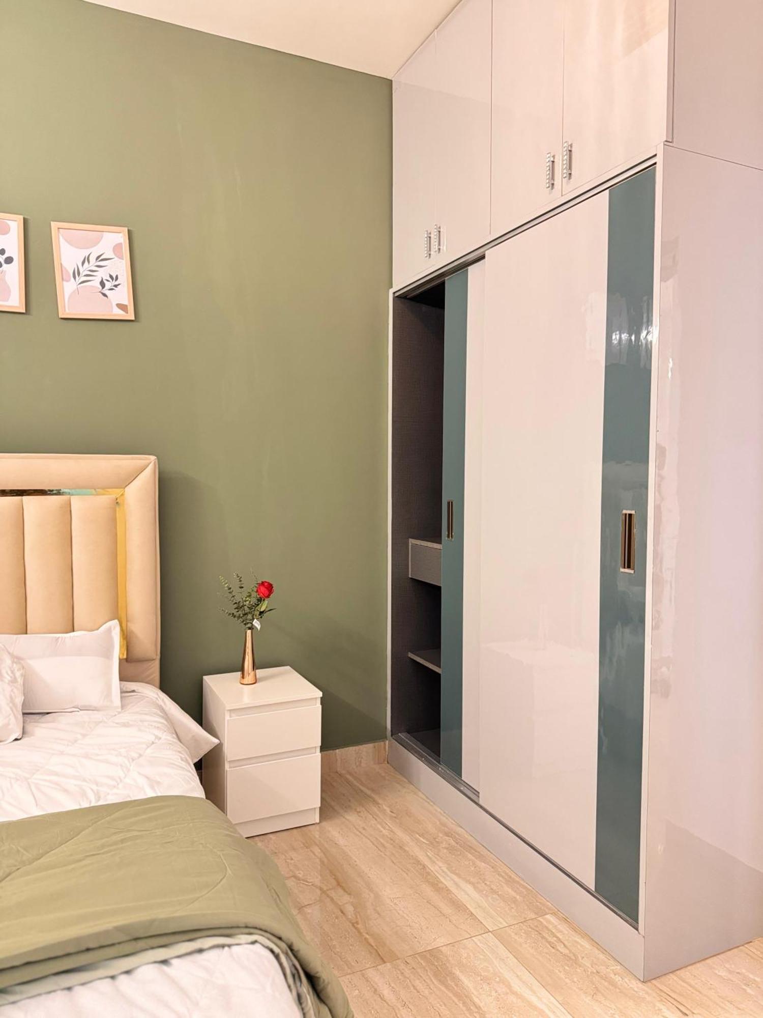 Apartment Valley Hsr Layout Bangalore