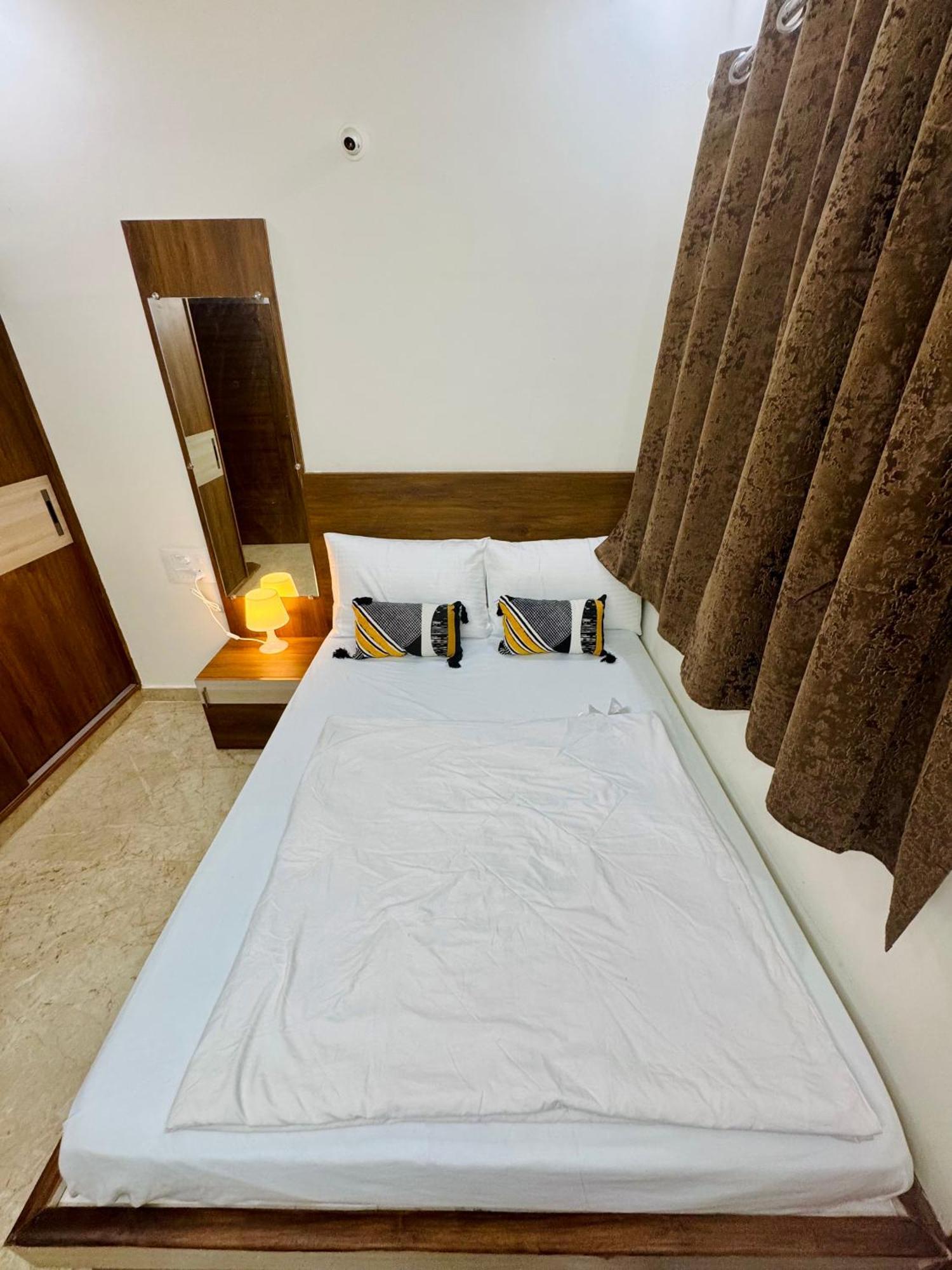 Luxe Residency By Cosyco Apartment *