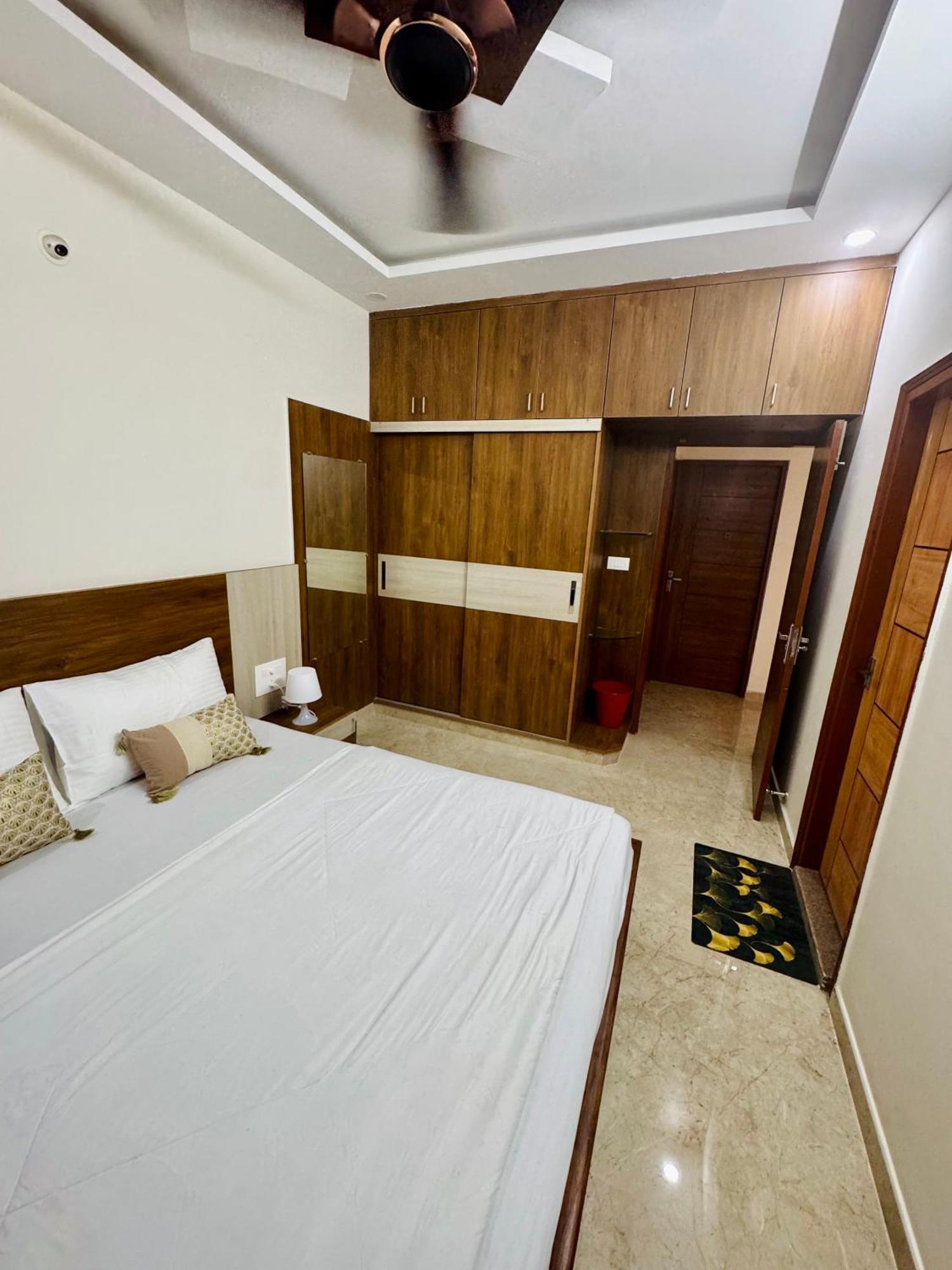 Luxe Residency By Cosyco *