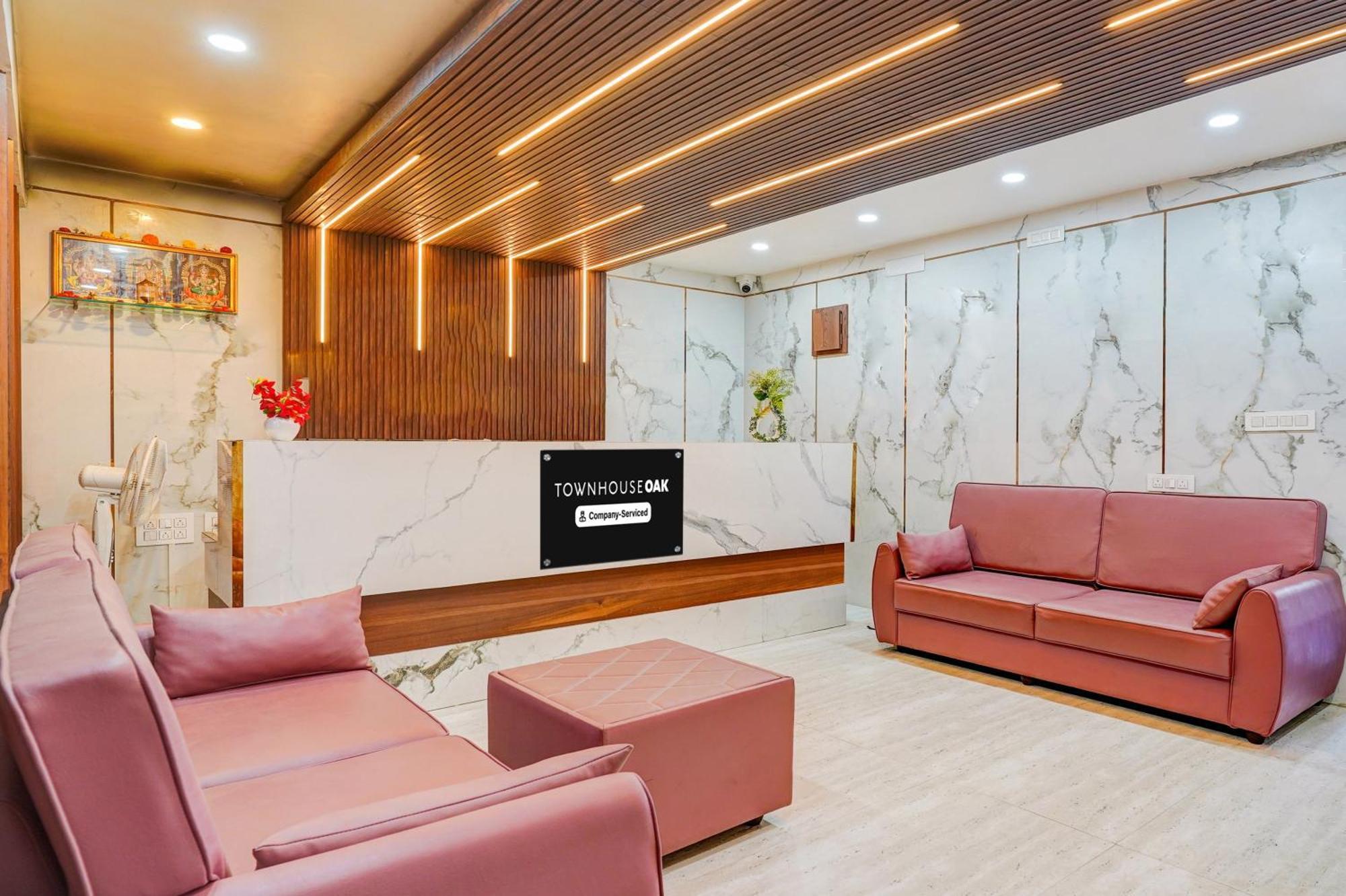 Super Townhouse Oak Dlf Newtown 3*