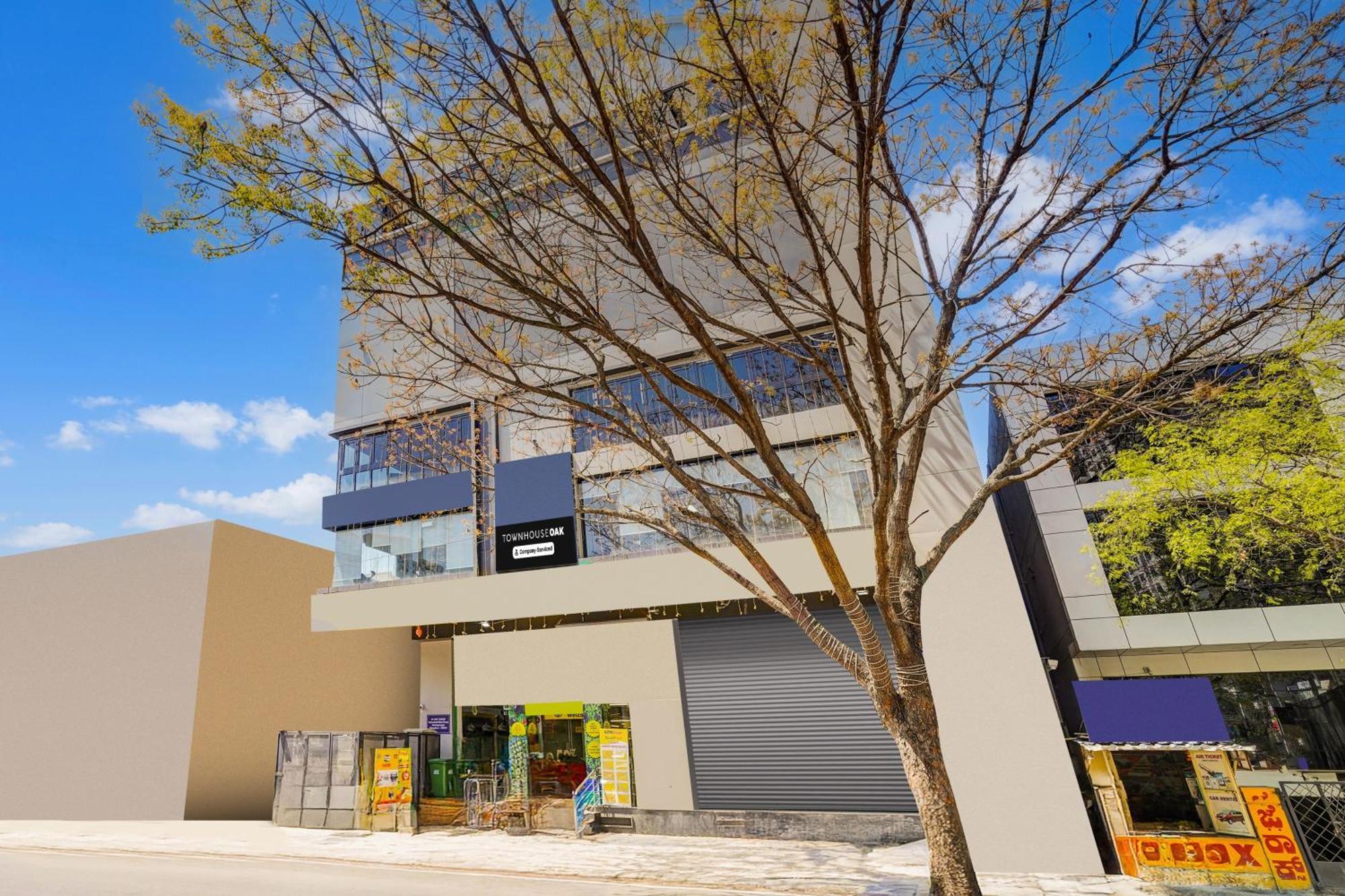 Super Townhouse Oak Dlf Newtown