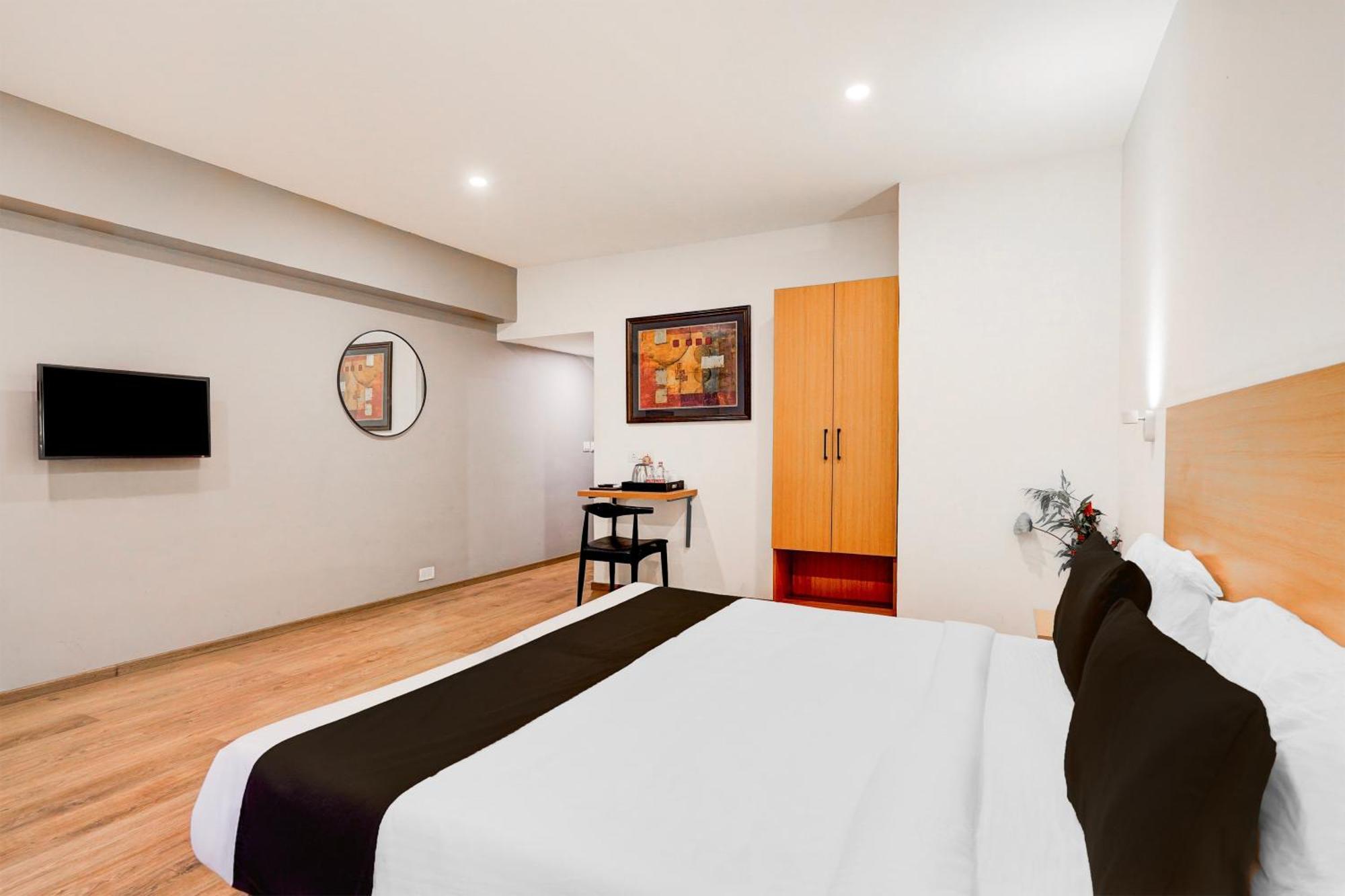 Super Townhouse Kanakpura Road Formerly Panchavati Comforts Hotel Bangalore