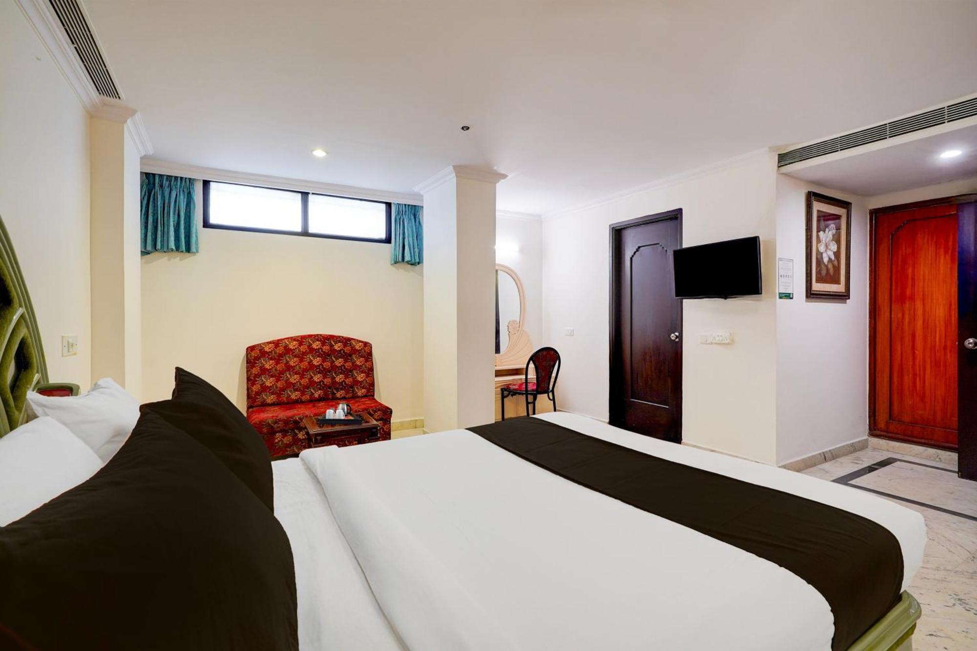 Super Townhouse Civil Aviation Hal Road Hotel 3*