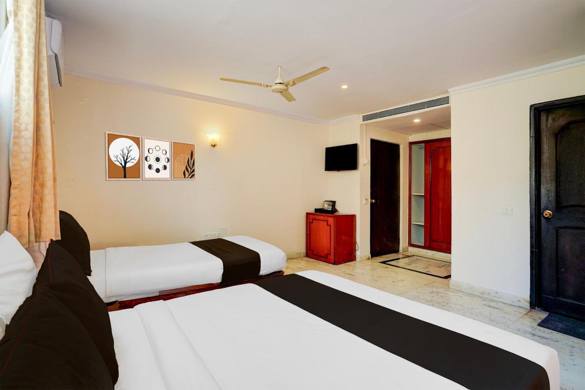Super Townhouse Civil Aviation Hal Road 3*