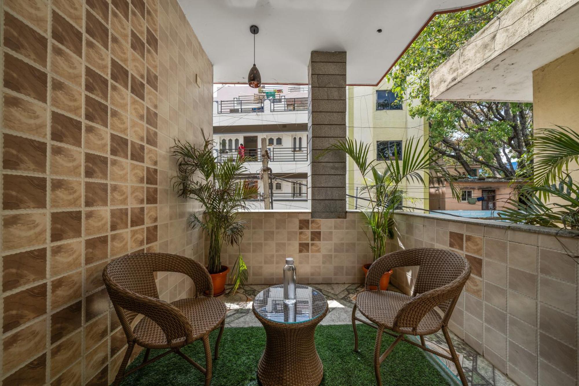 Splendor Lux 5 Bhk By Susan * Bangalore