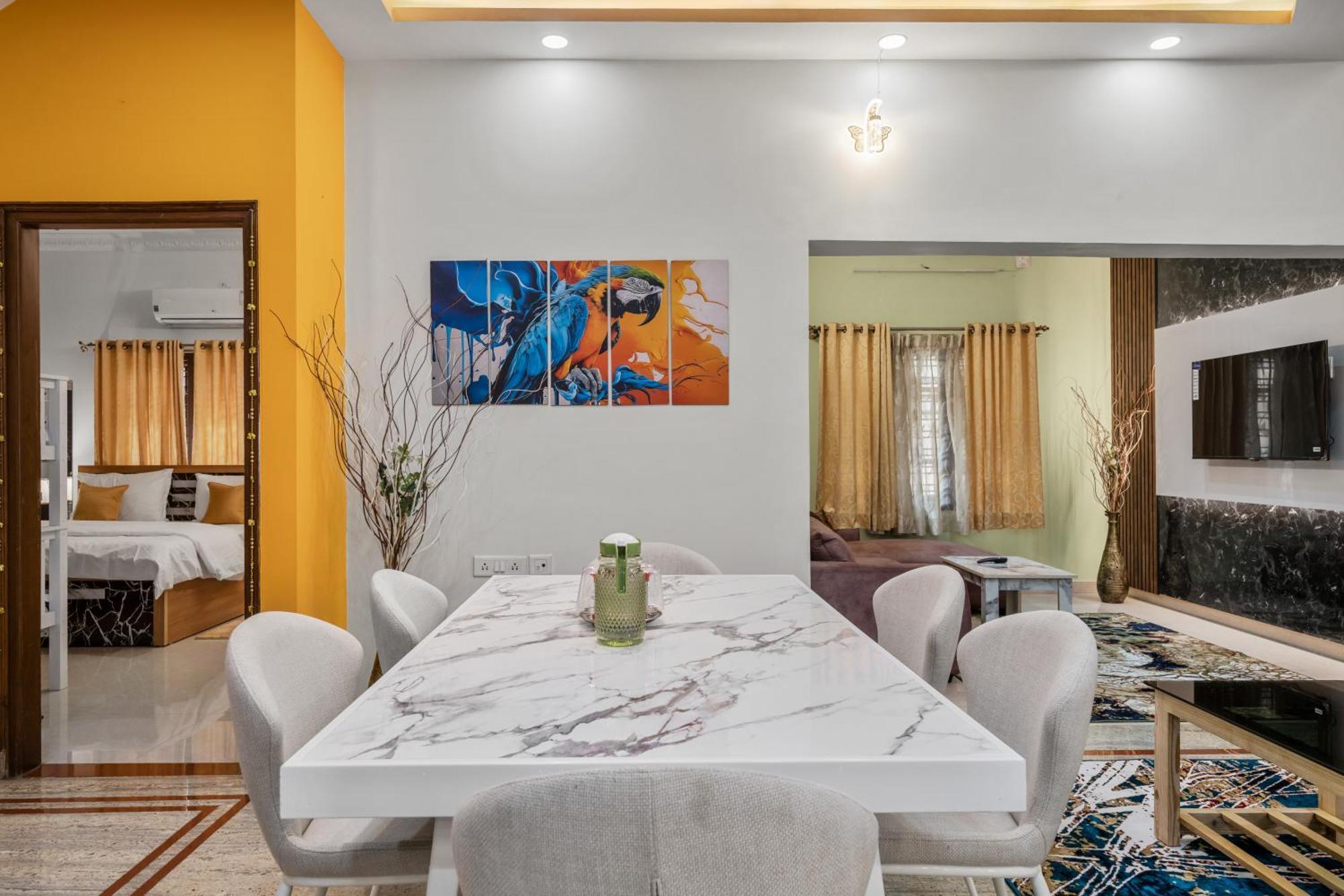 Villa Splendor Lux 5 Bhk By Susan *